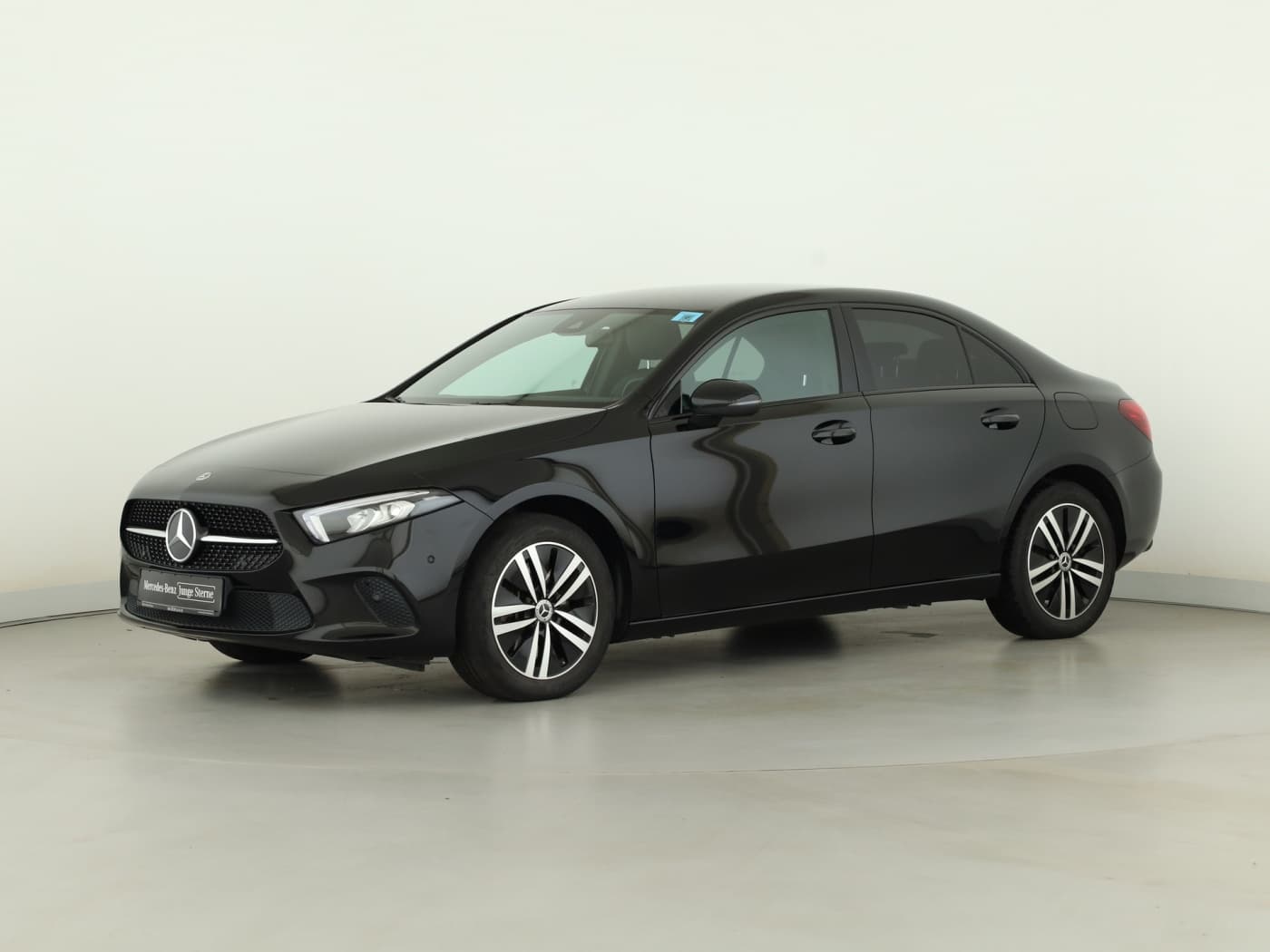 Mercedes-Benz A 250 e Lim Bild 5