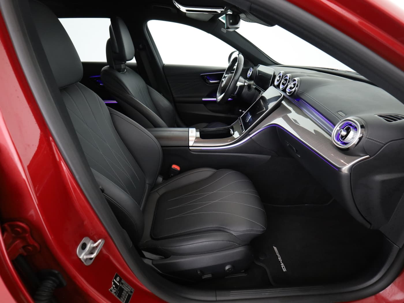 Mercedes-Benz C 300 e T Bild 17