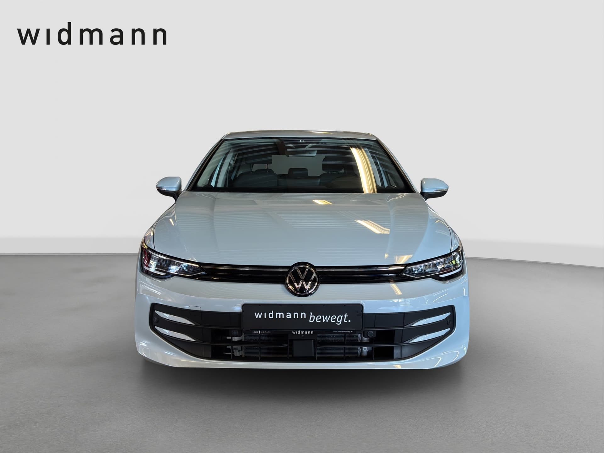 Volkswagen Golf Life 1.5 eTSI 150 PS DSG NABI ACC KAMERA Bild 3