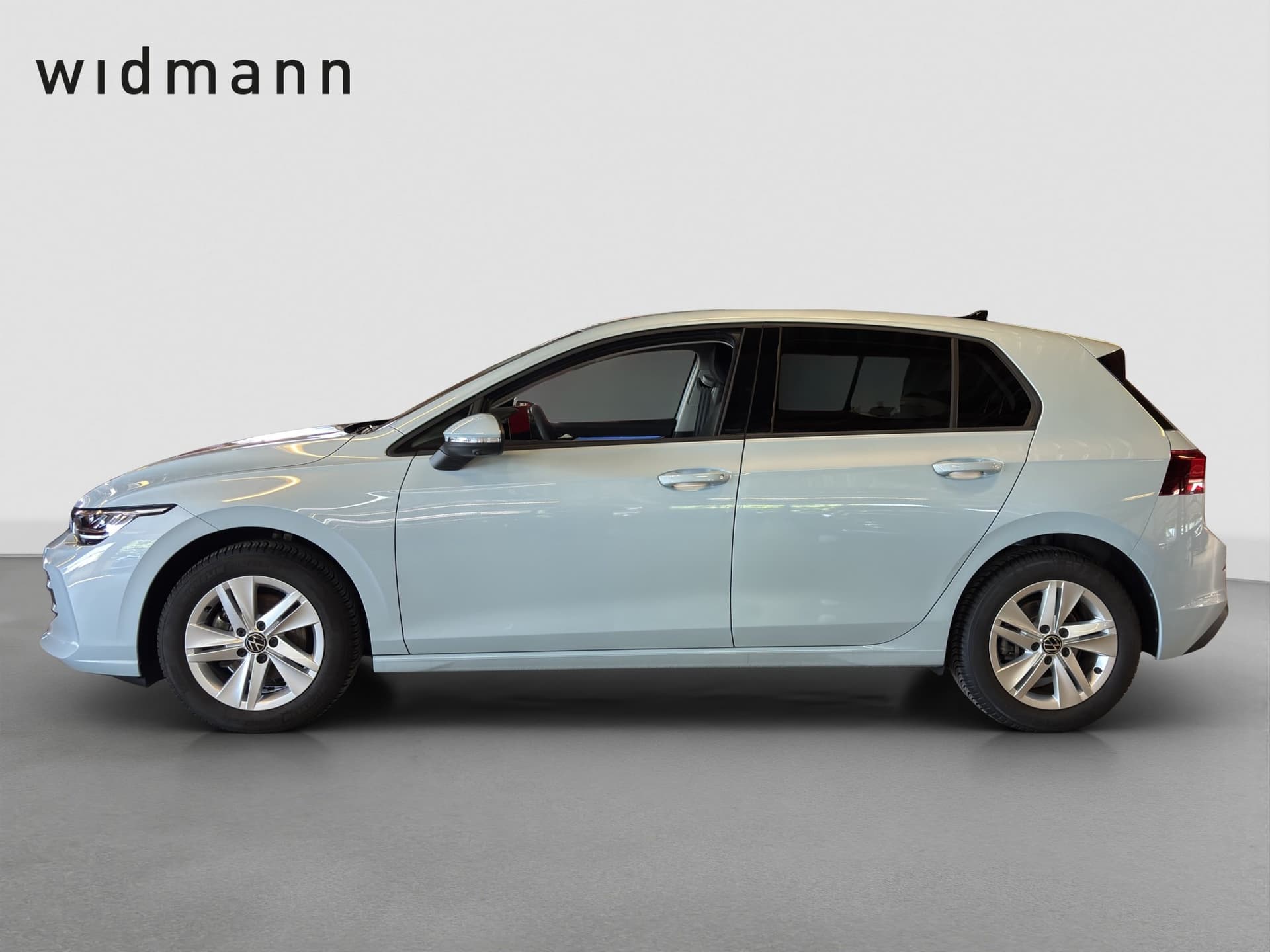 Volkswagen Golf Life 1.5 eTSI 150 PS DSG NABI ACC KAMERA Bild 5