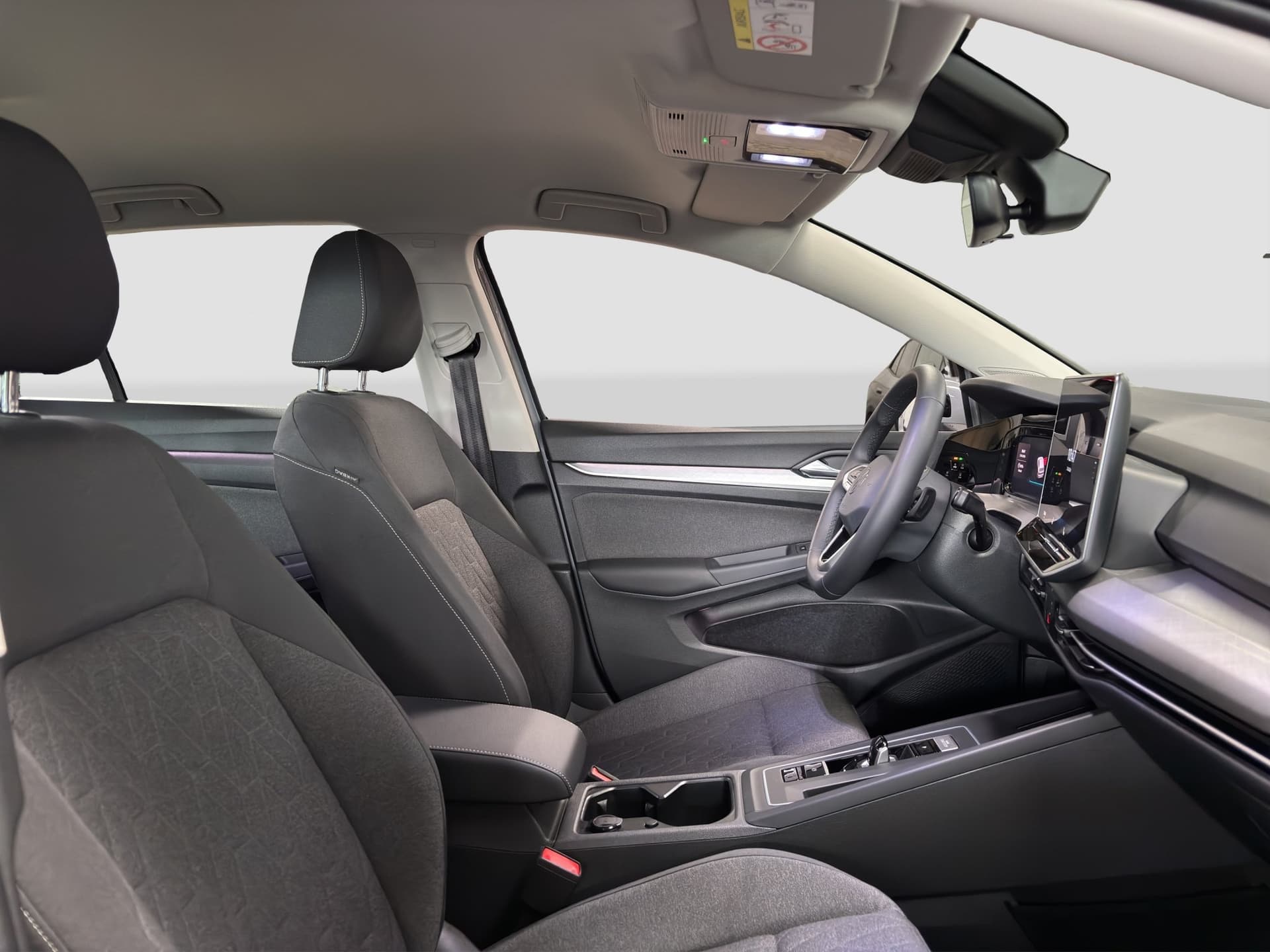Volkswagen Golf Life 1.5 TSI 115 PS DSG Kamera ACC Navi Bild 13