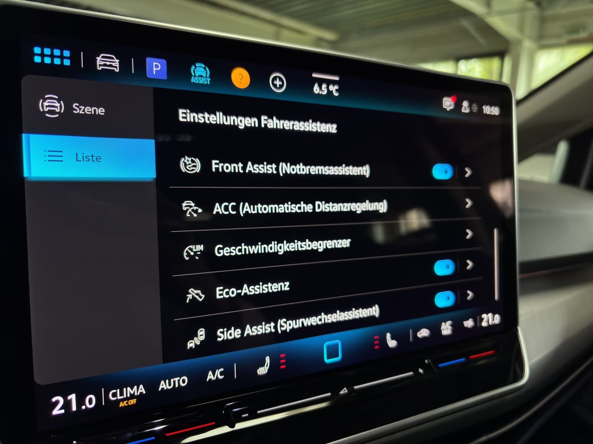 Volkswagen Golf Life 1.5 TSI 115 PS DSG Kamera ACC Navi Bild 22