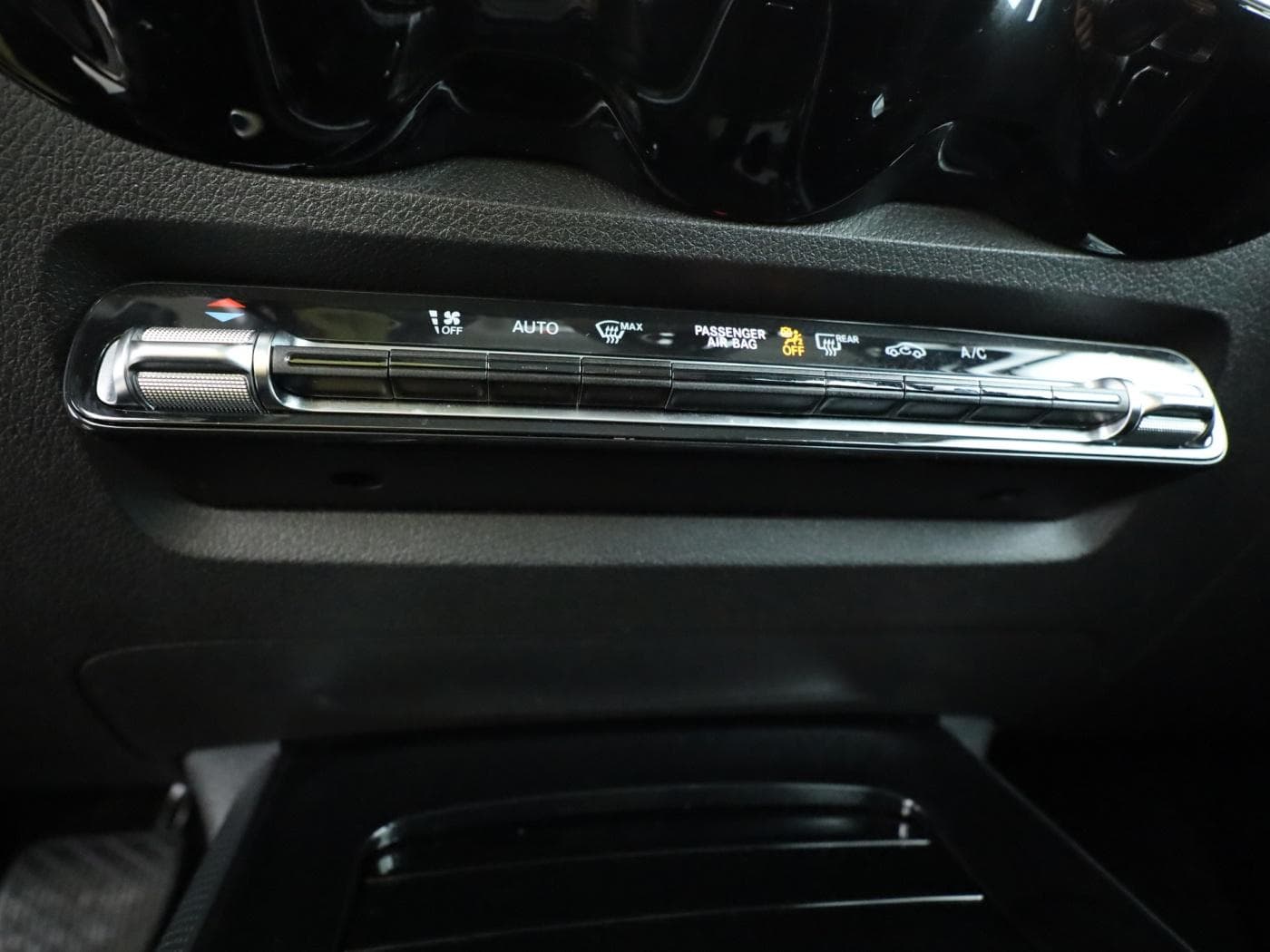 Mercedes-Benz GLB 180 d Bild 14