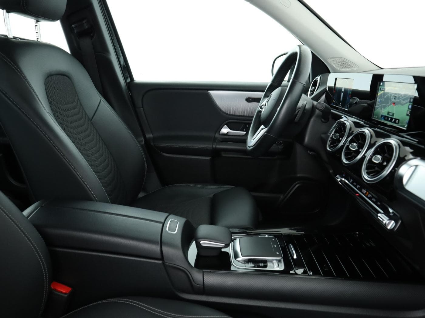 Mercedes-Benz GLB 180 d Bild 17