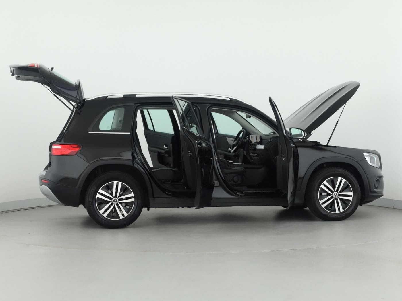 Mercedes-Benz GLB 180 d Bild 8