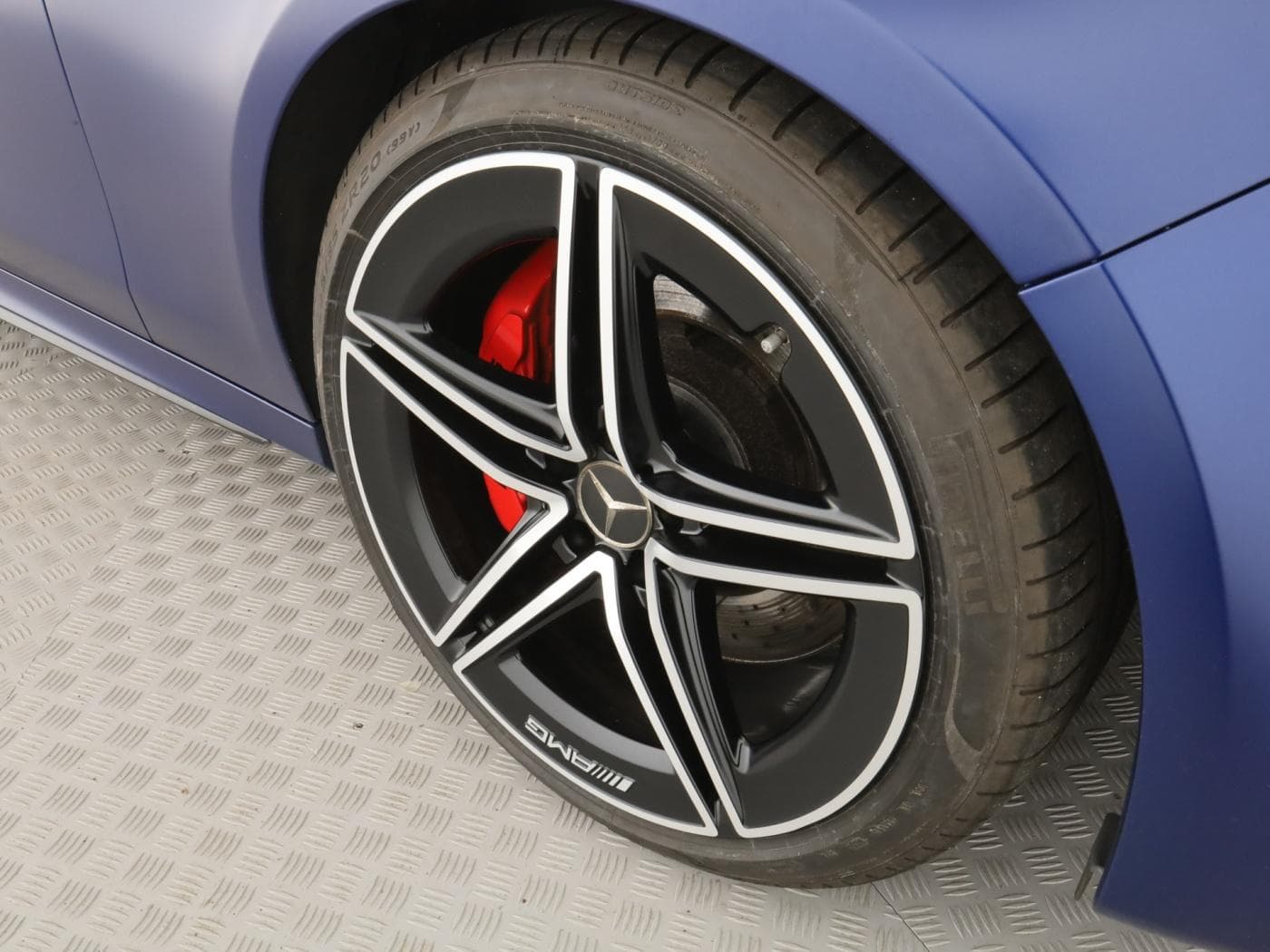 Mercedes-Benz E 63 AMG S 4M+ T Bild 21