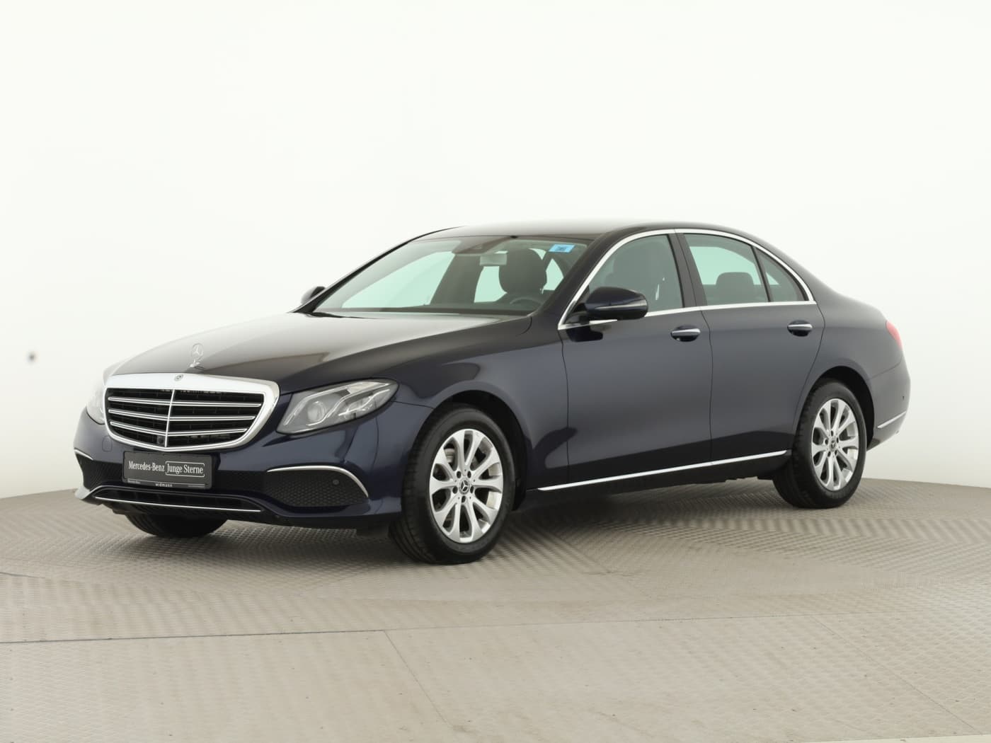 Mercedes-Benz E 200 Bild 5