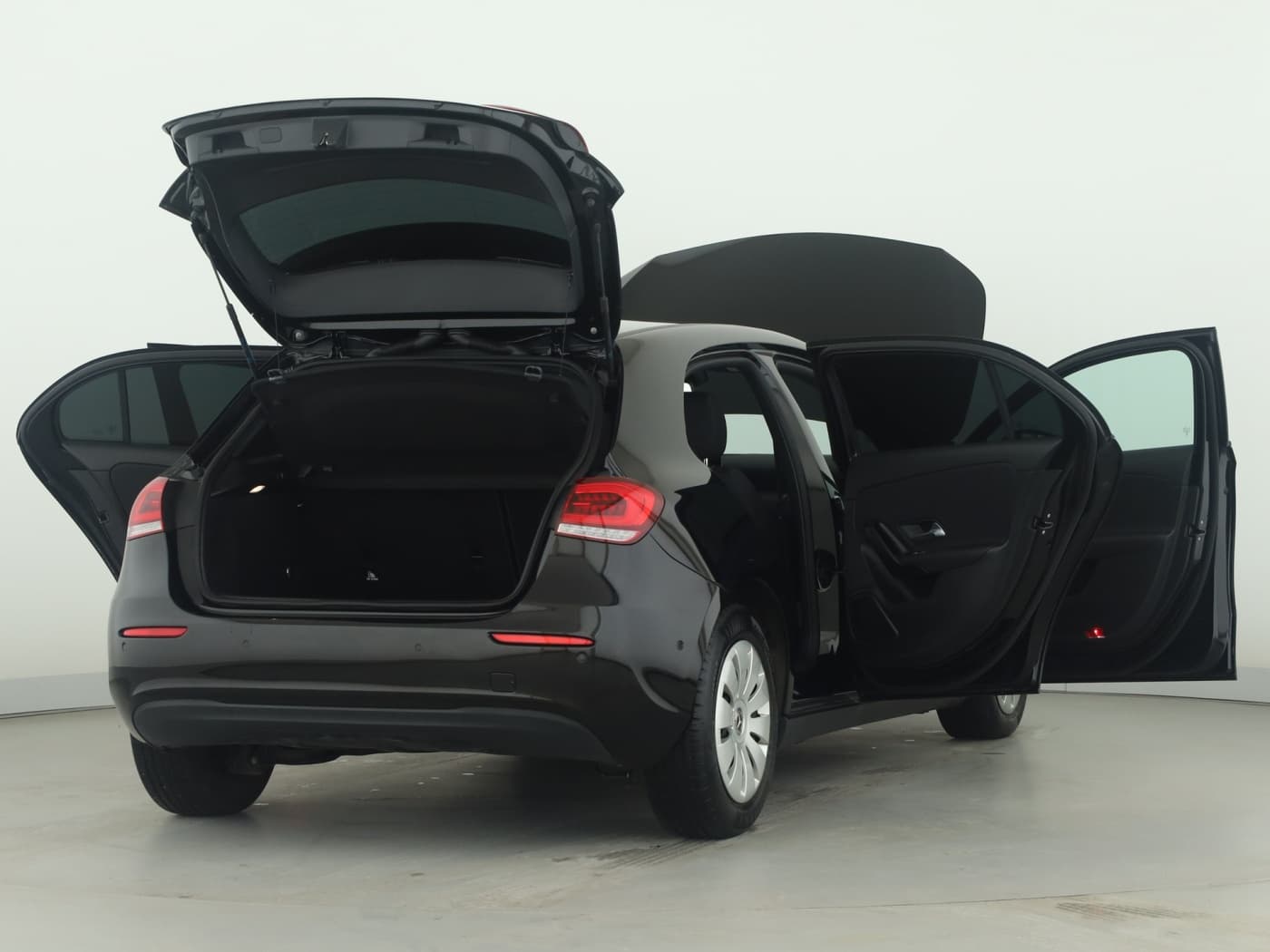 Mercedes-Benz A 180 d Bild 9