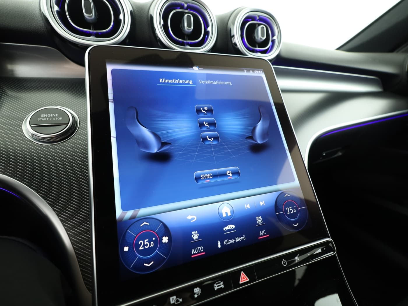 Mercedes-Benz C 300 e Bild 14