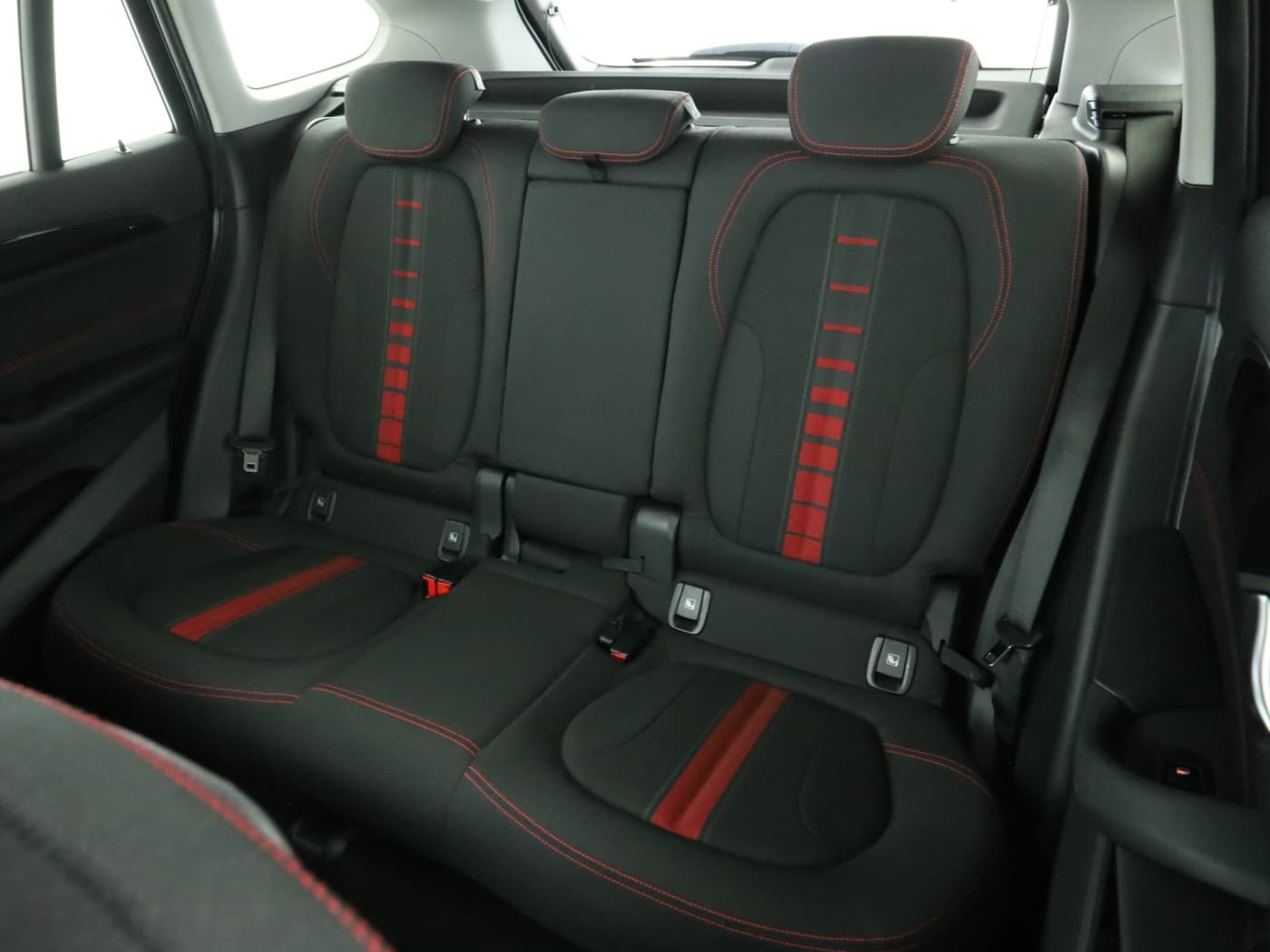 BMW X1 xDrive 20 d Sport Line Bild 18