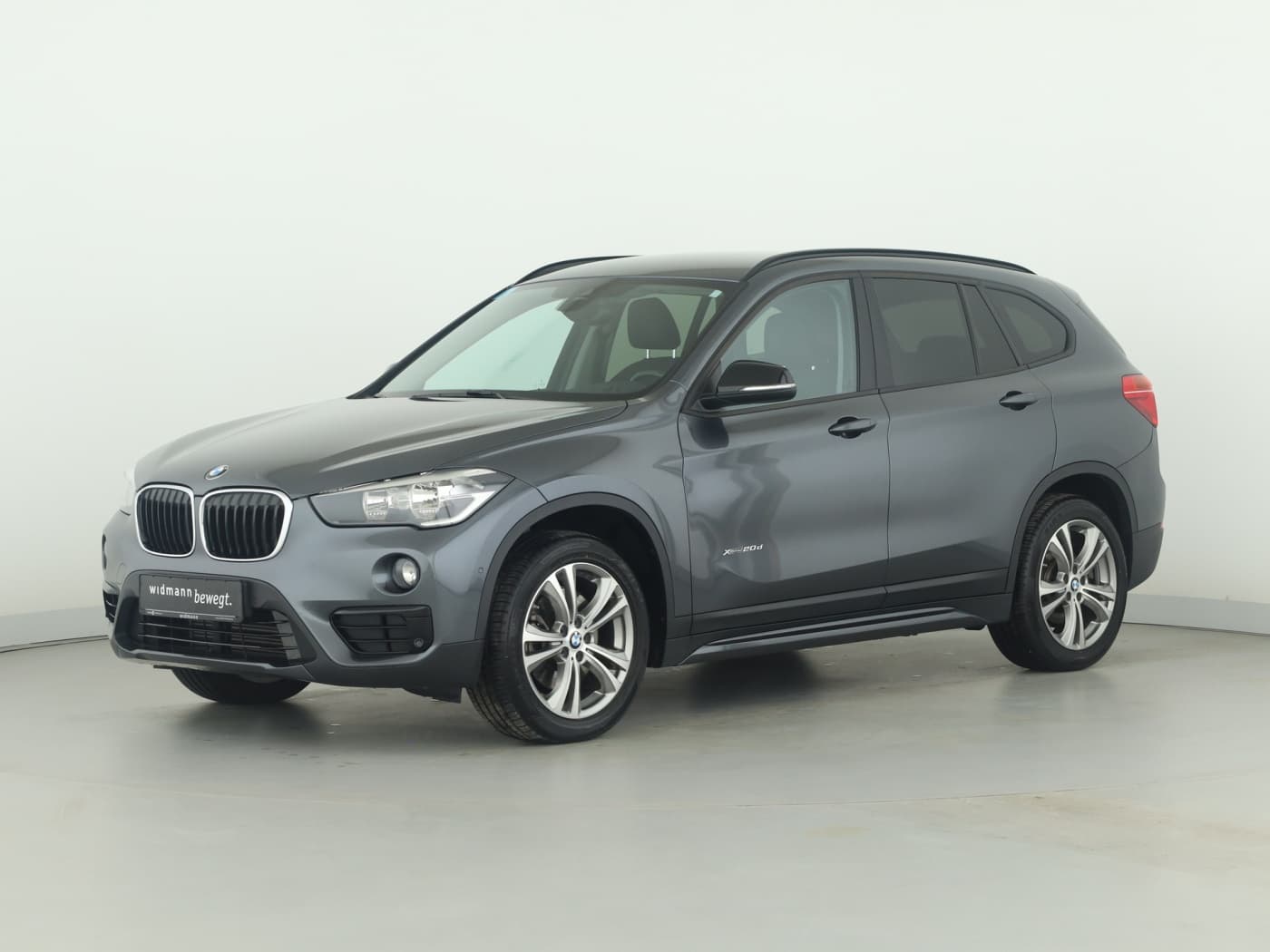 BMW X1 xDrive 20 d Sport Line Bild 5