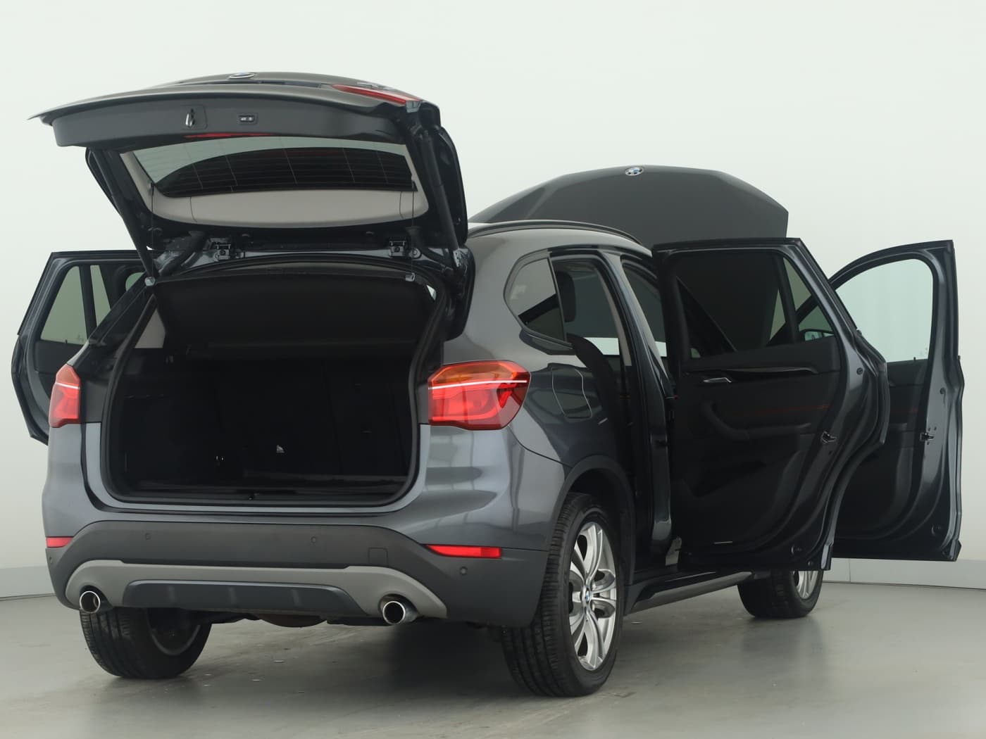BMW X1 xDrive 20 d Sport Line Bild 9