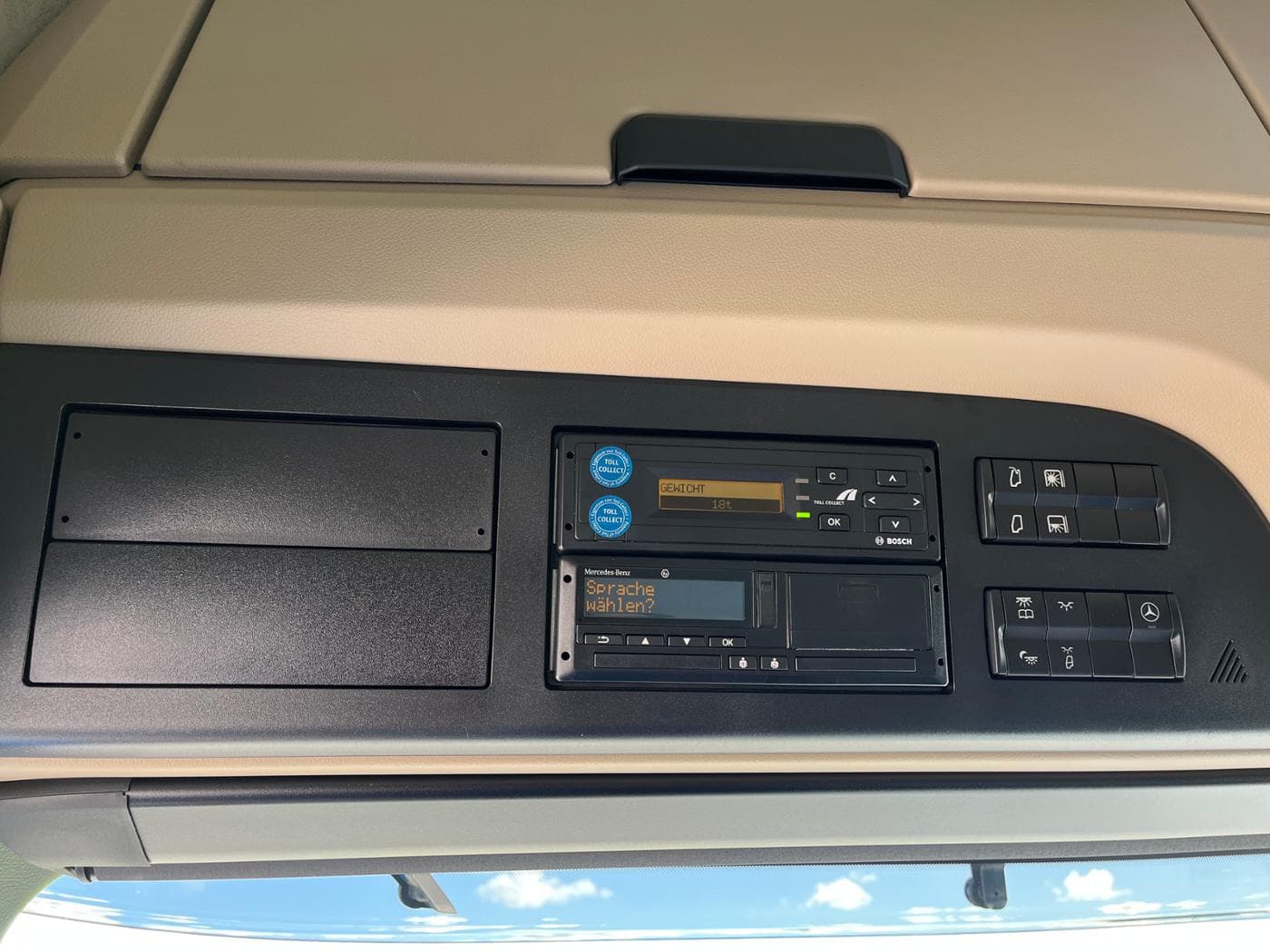 Mercedes-Benz Actros 1848 LS Bild 14