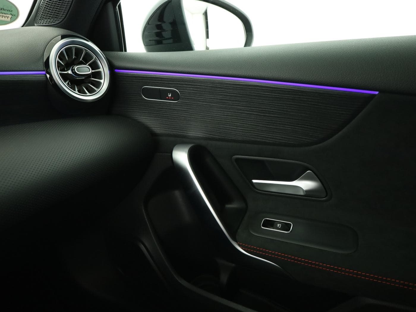 Mercedes-Benz A 180 Bild 16
