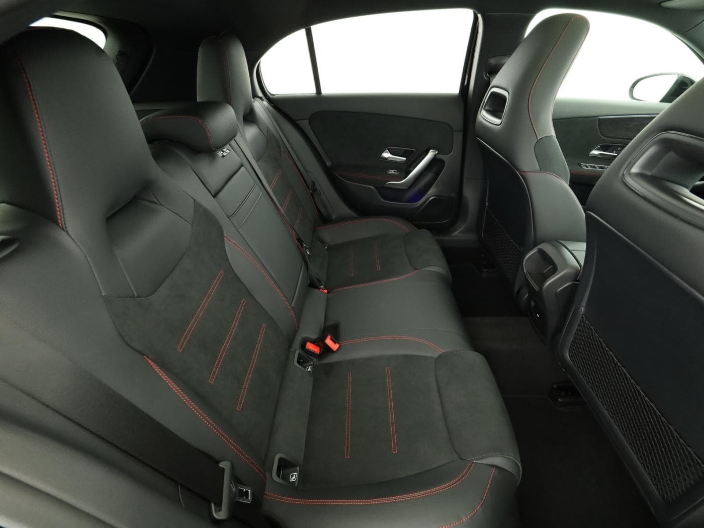 Mercedes-Benz A 180 Bild 27