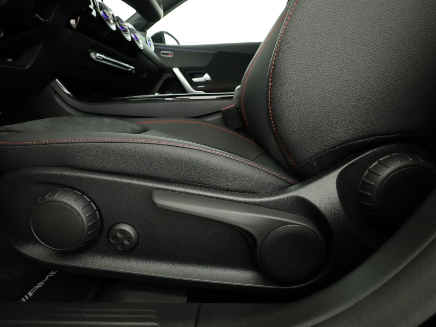 Mercedes-Benz A 180 Bild 30