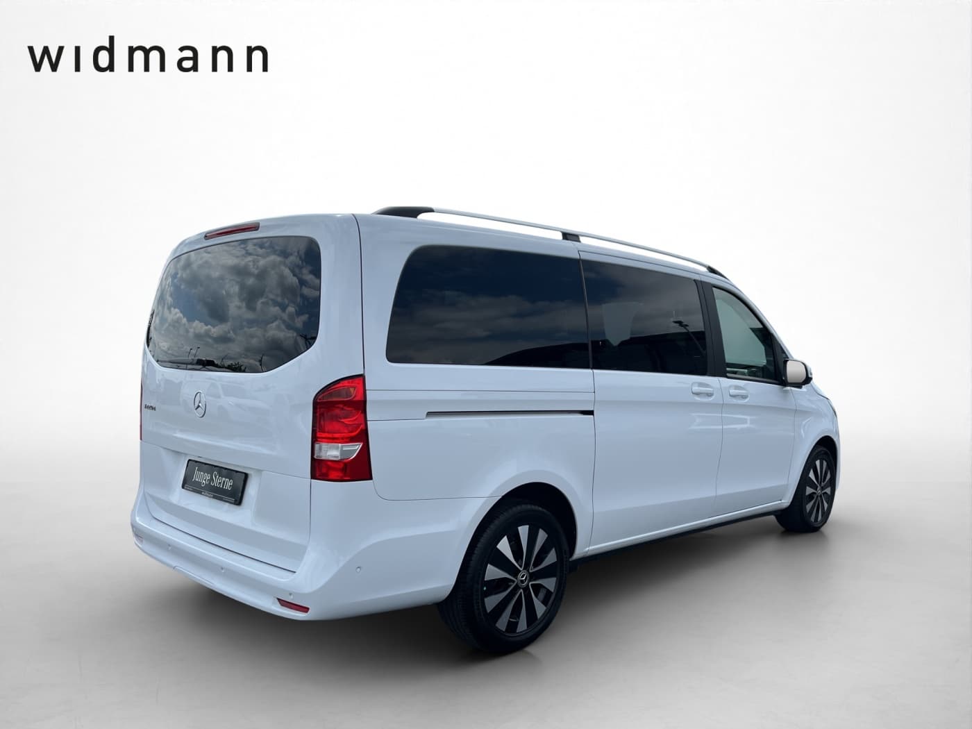 Mercedes-Benz V 220 d RISE Bild 3