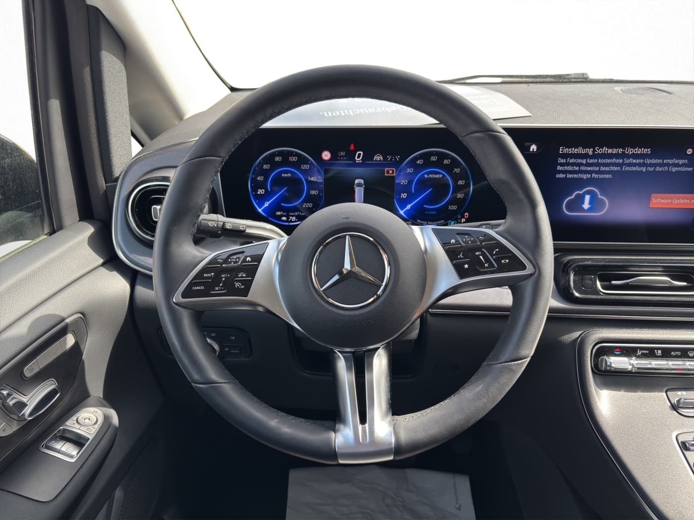 Mercedes-Benz EQV 300 Lang Bild 10