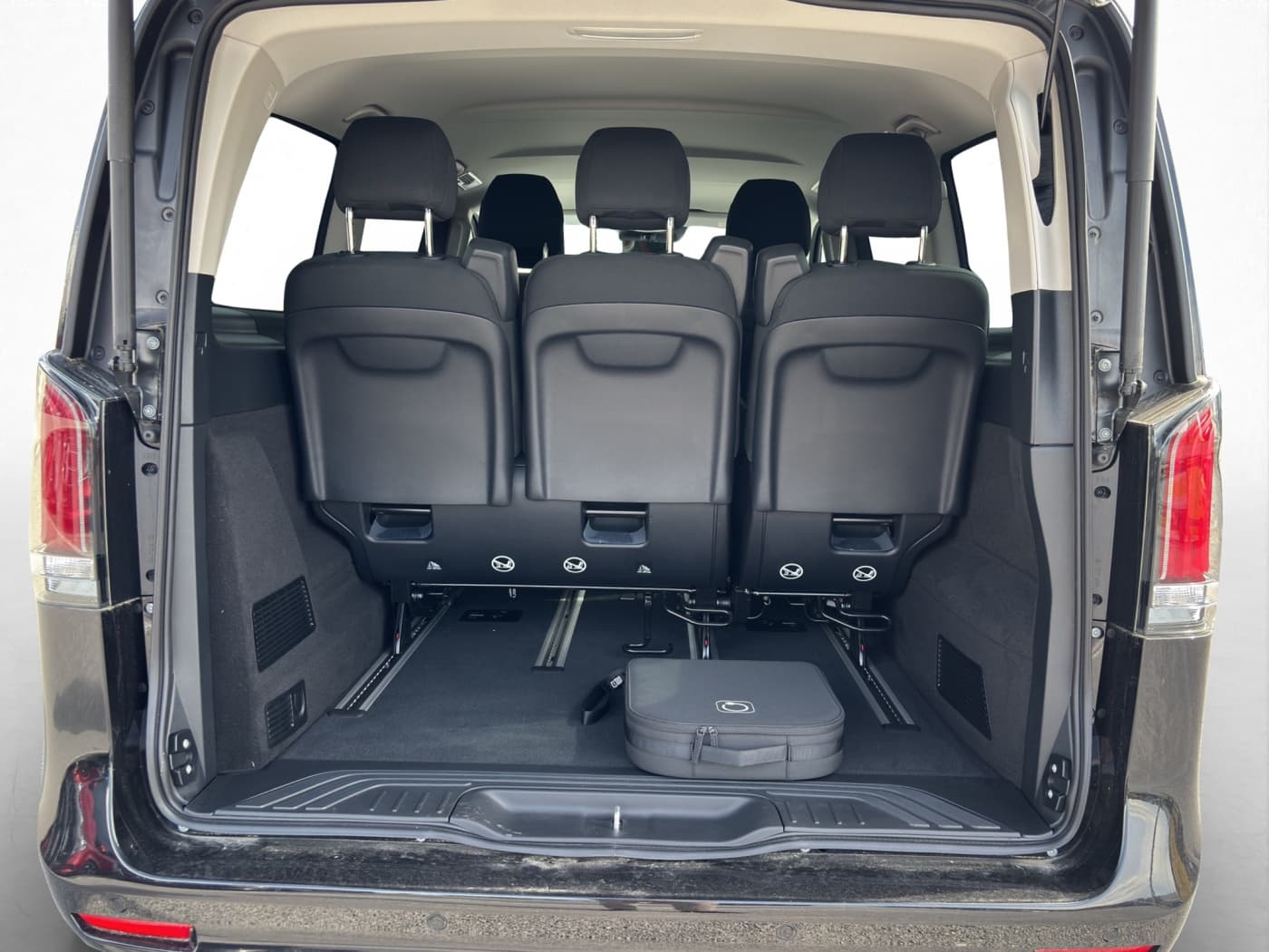 Mercedes-Benz EQV 300 Lang Bild 18