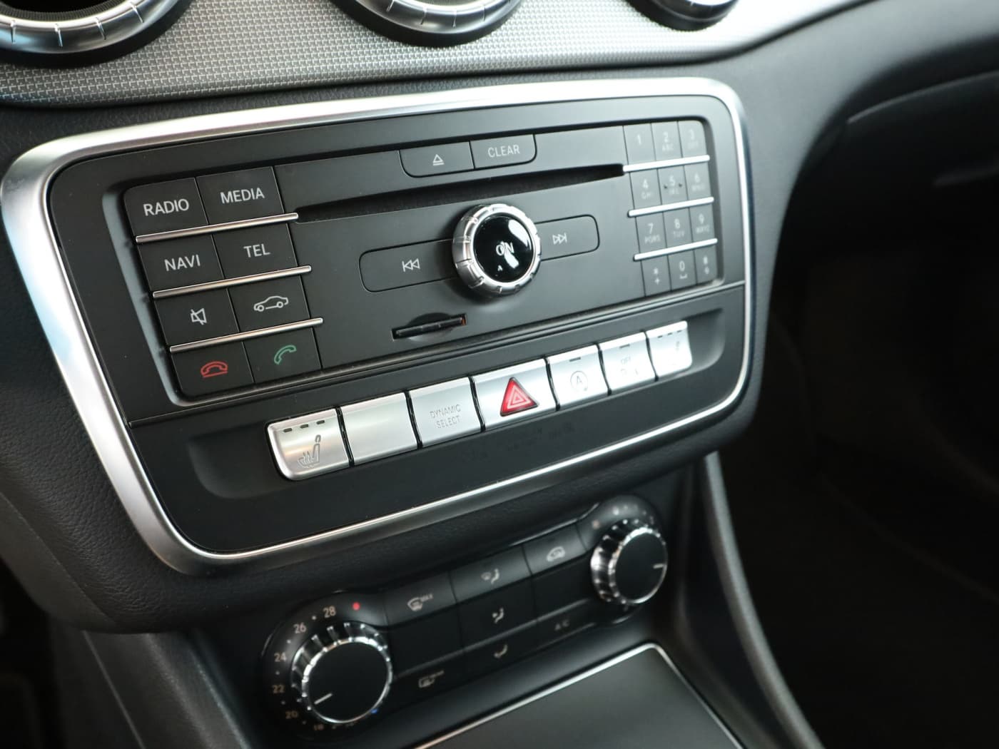Mercedes-Benz CLA 200 Bild 14