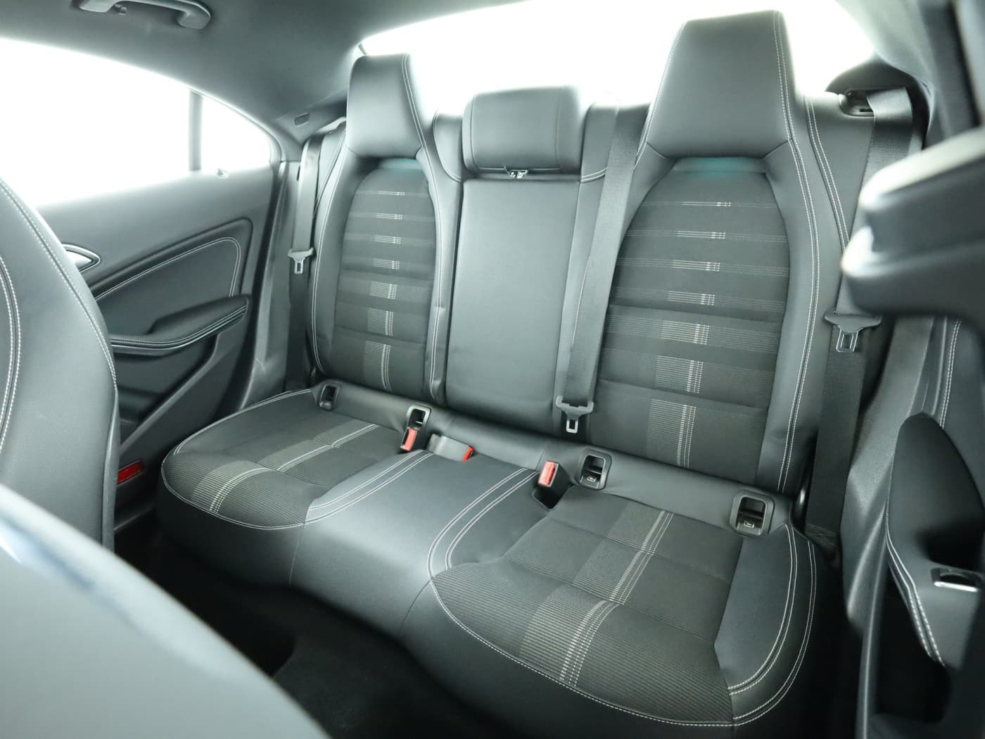 Mercedes-Benz CLA 200 Bild 18