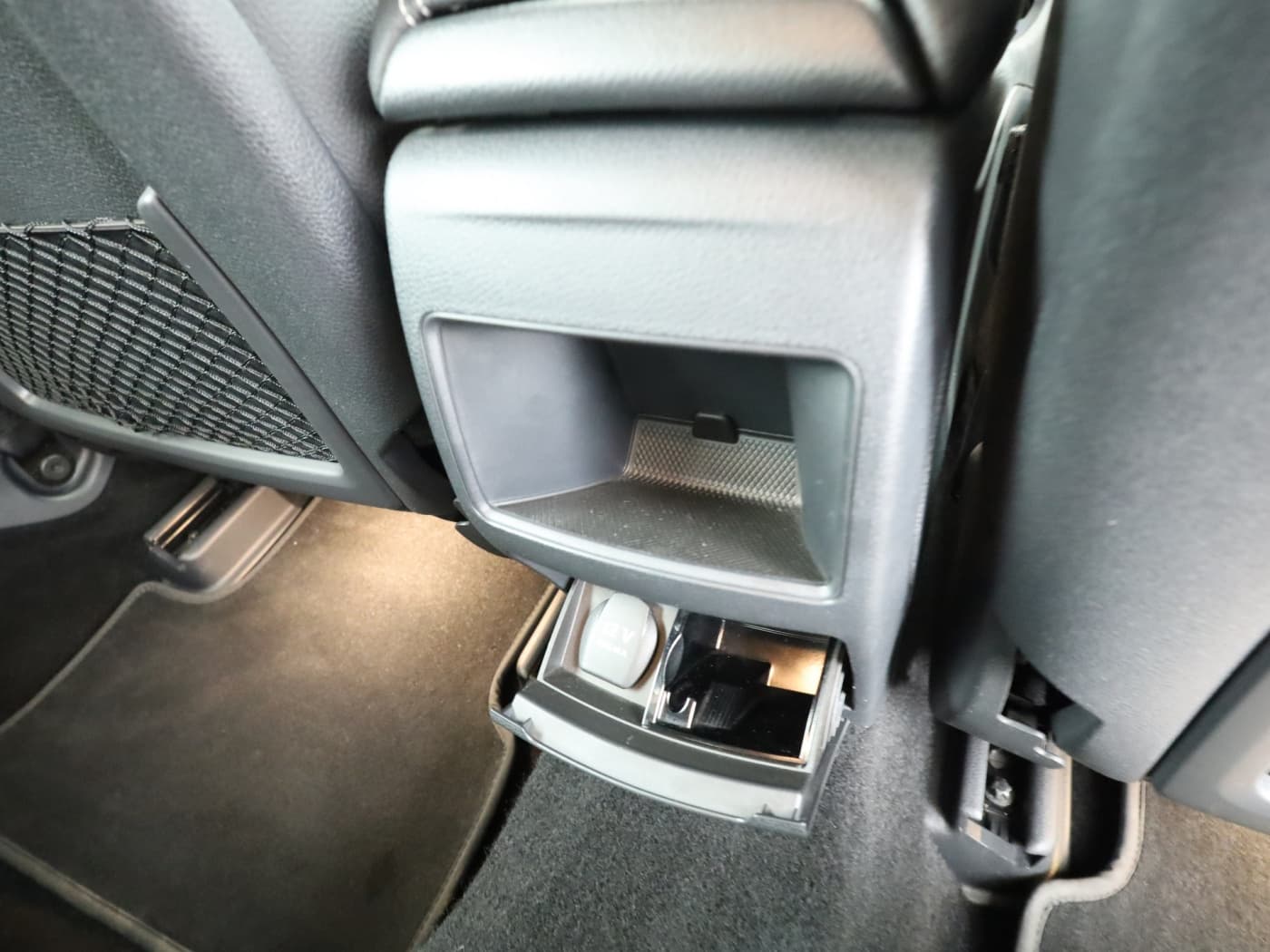 Mercedes-Benz CLA 200 Bild 23