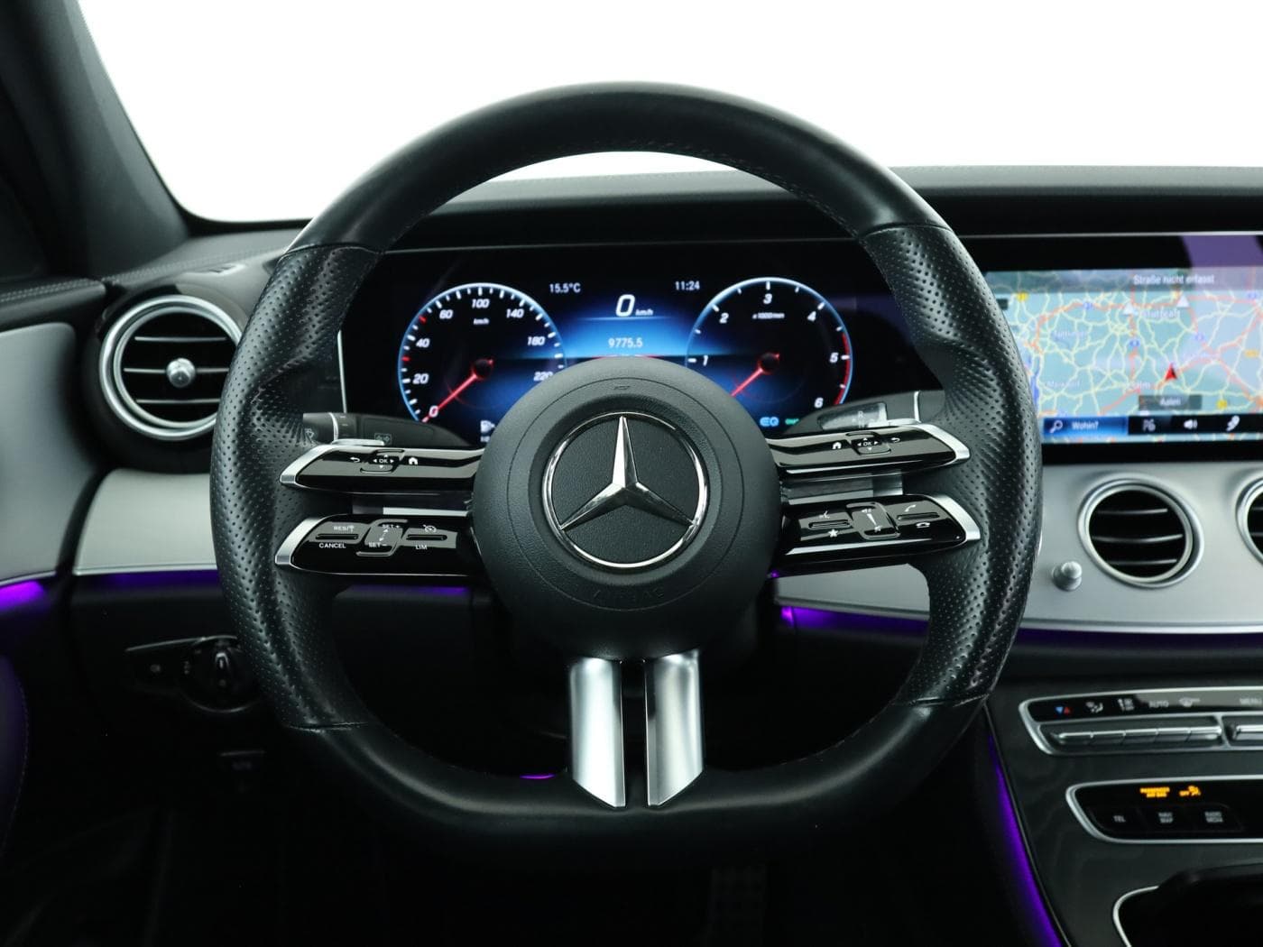 Mercedes-Benz E 220 d Bild 11
