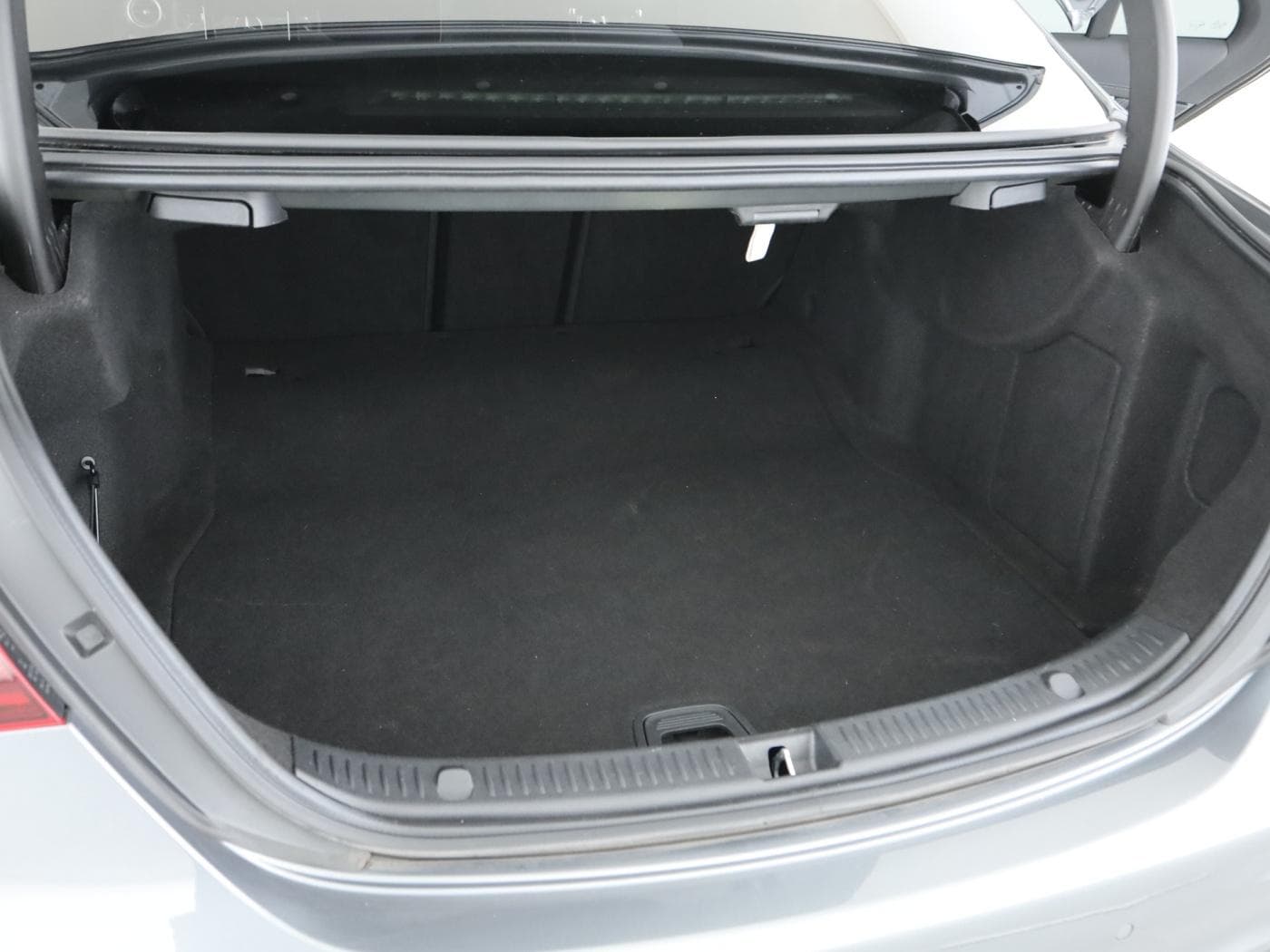 Mercedes-Benz E 220 d Bild 22