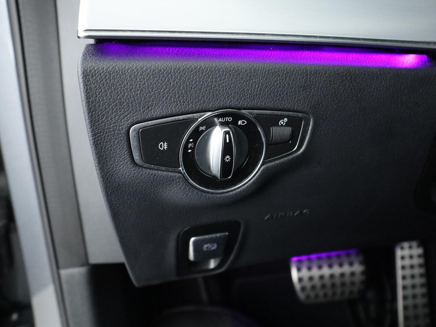 Mercedes-Benz E 220 d Bild 25