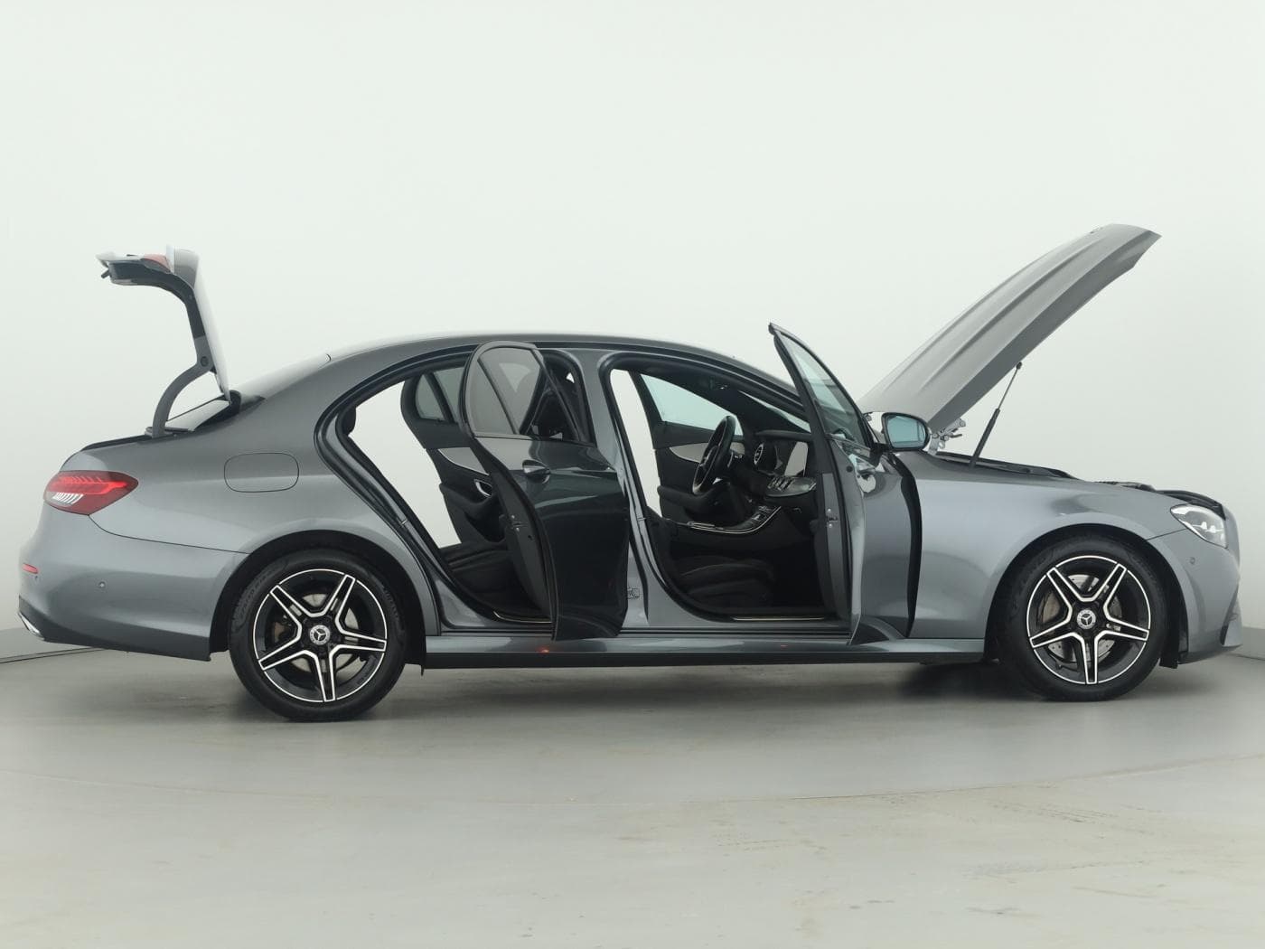 Mercedes-Benz E 220 d Bild 8