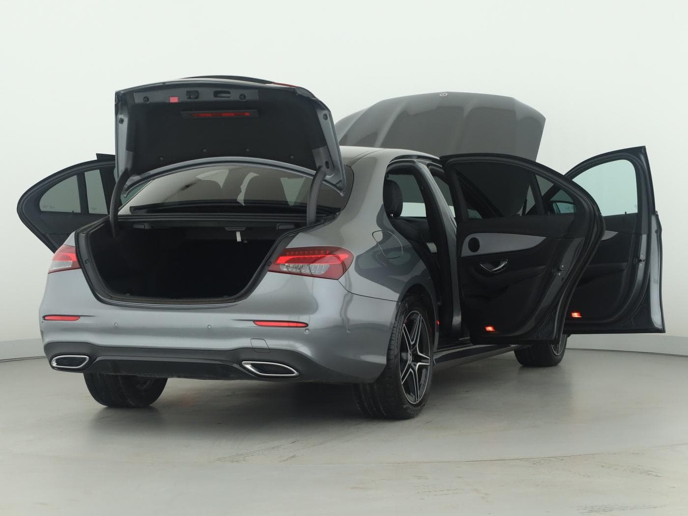 Mercedes-Benz E 220 d Bild 9