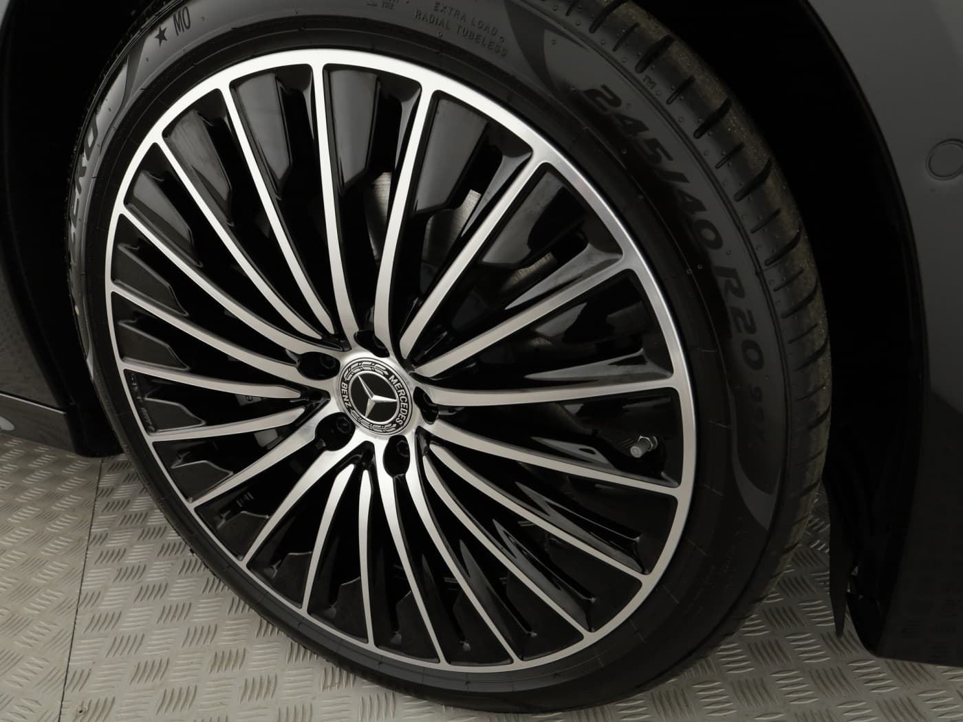 Mercedes-Benz E 450 d 4M Bild 22