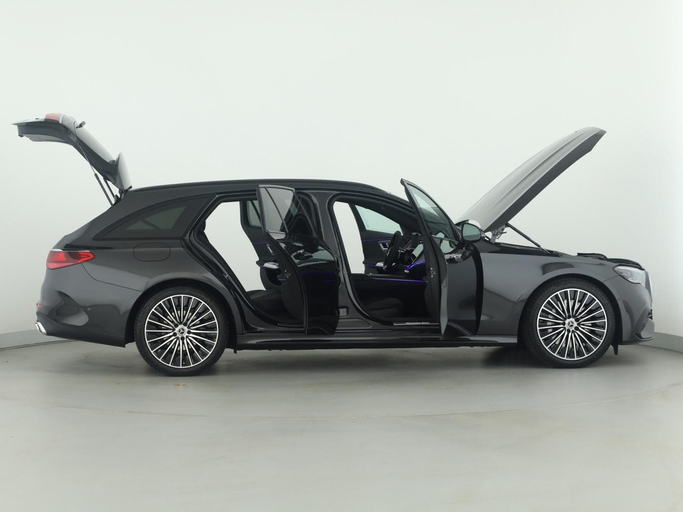 Mercedes-Benz E 220 d T-Modell Bild 8