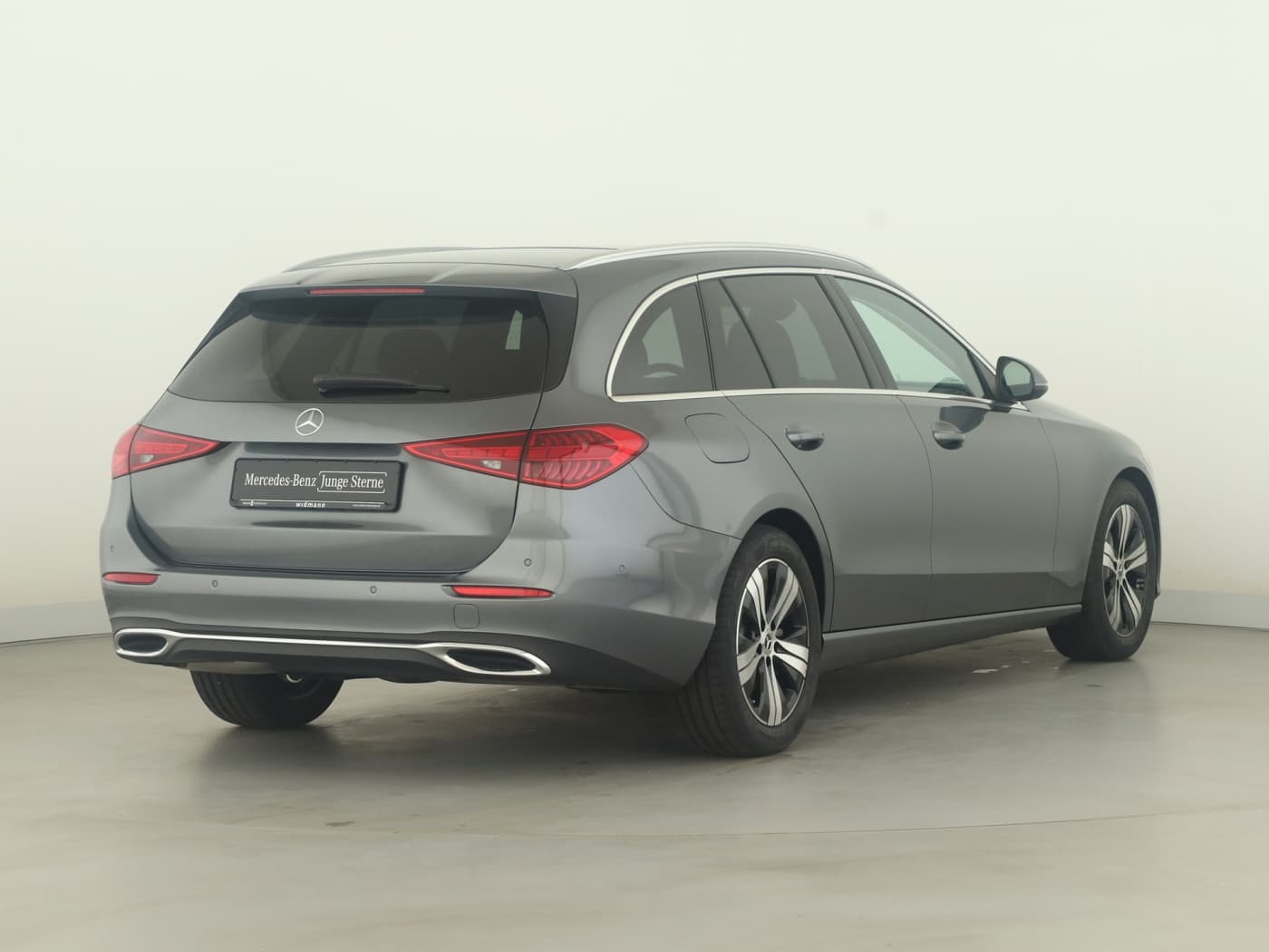 Mercedes-Benz C 180 T Bild 2