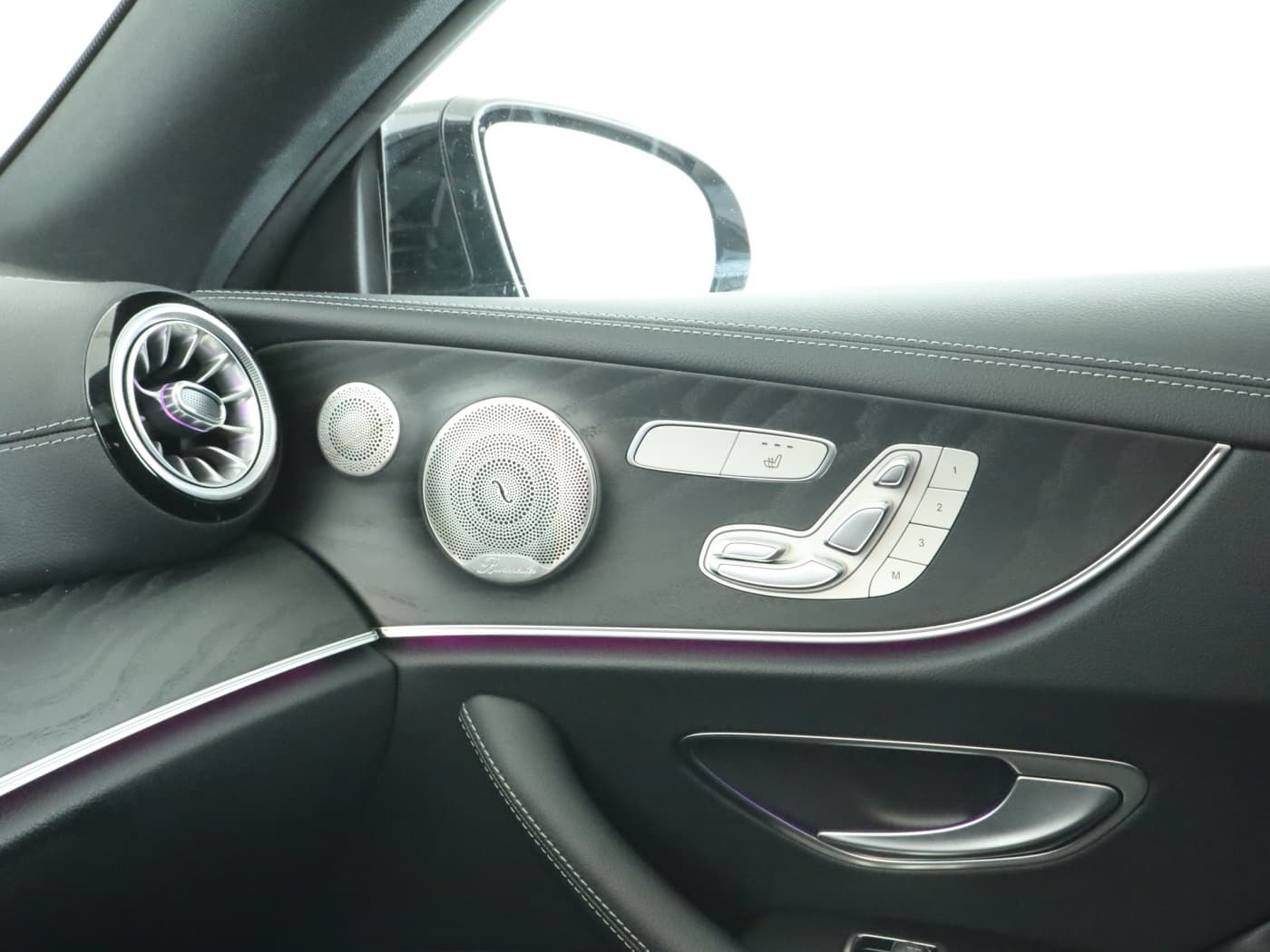 Mercedes-Benz E 200 Cp Bild 16