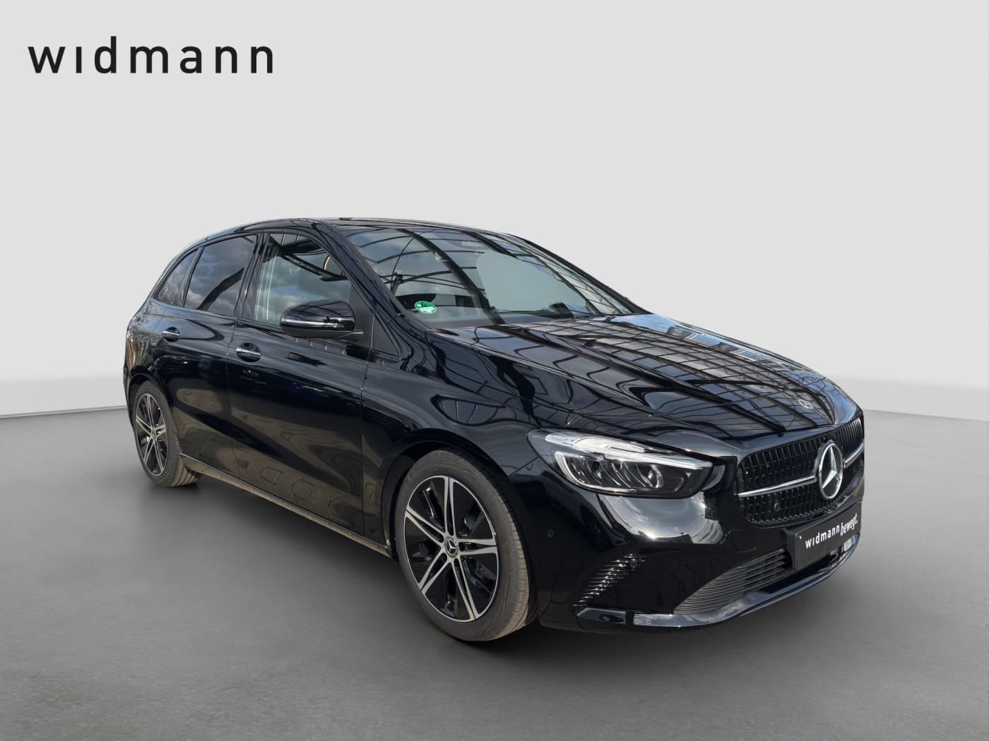 Mercedes-Benz B 180 Bild 7