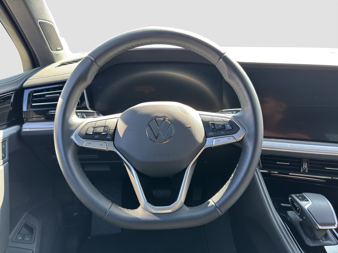 Volkswagen Touareg 3.0 V6 TSI eHybrid Elegance 4M Bild 10