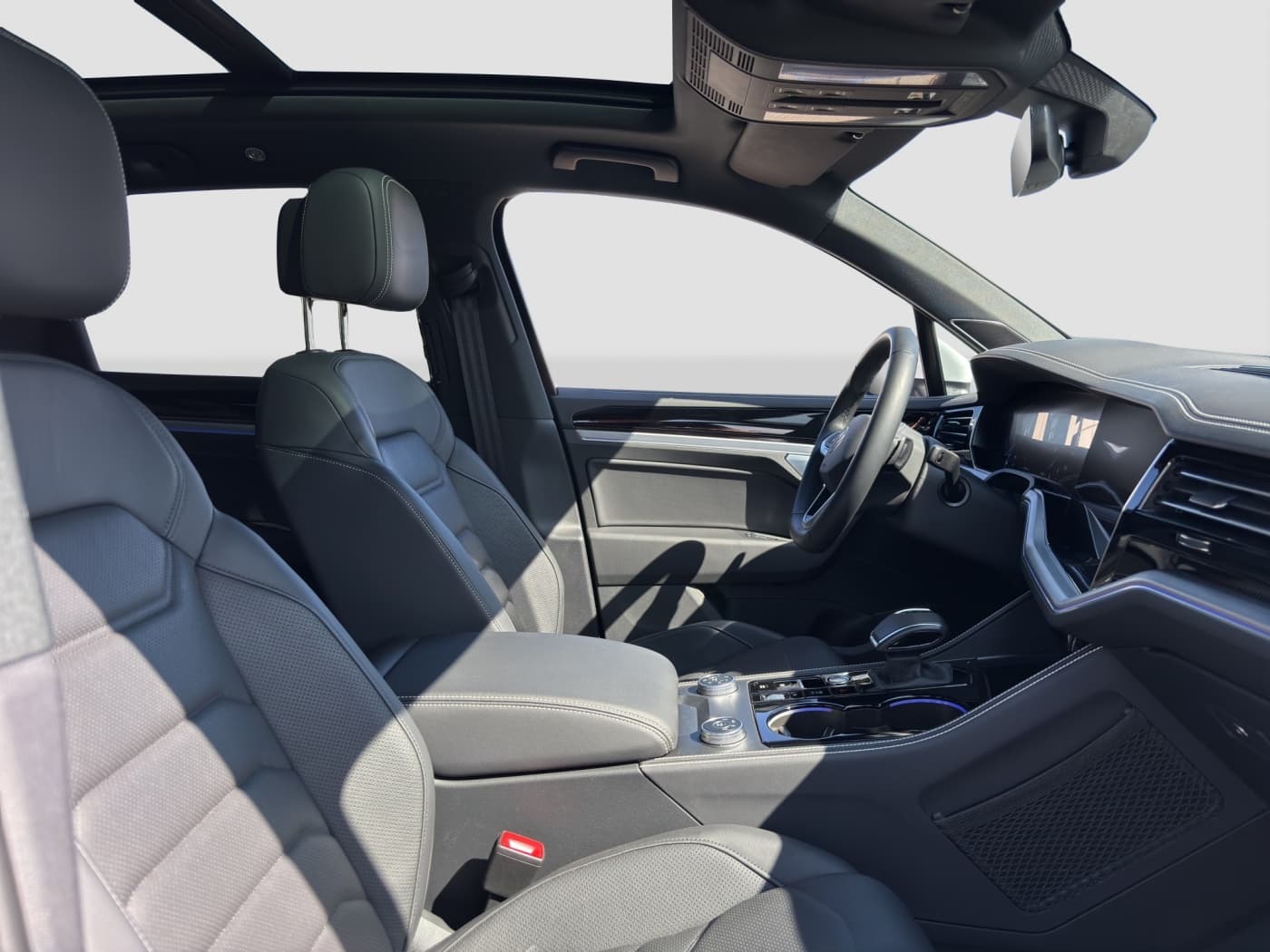 Volkswagen Touareg 3.0 V6 TSI eHybrid Elegance 4M Bild 14