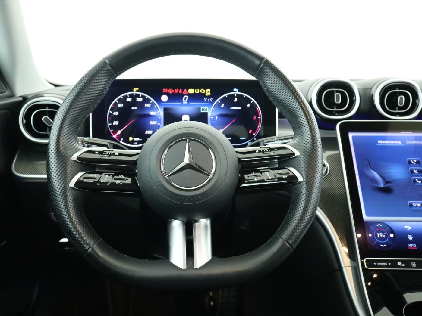 Mercedes-Benz C 220 d 4M Bild 11