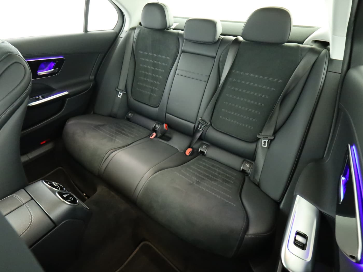 Mercedes-Benz C 220 d 4M Bild 18