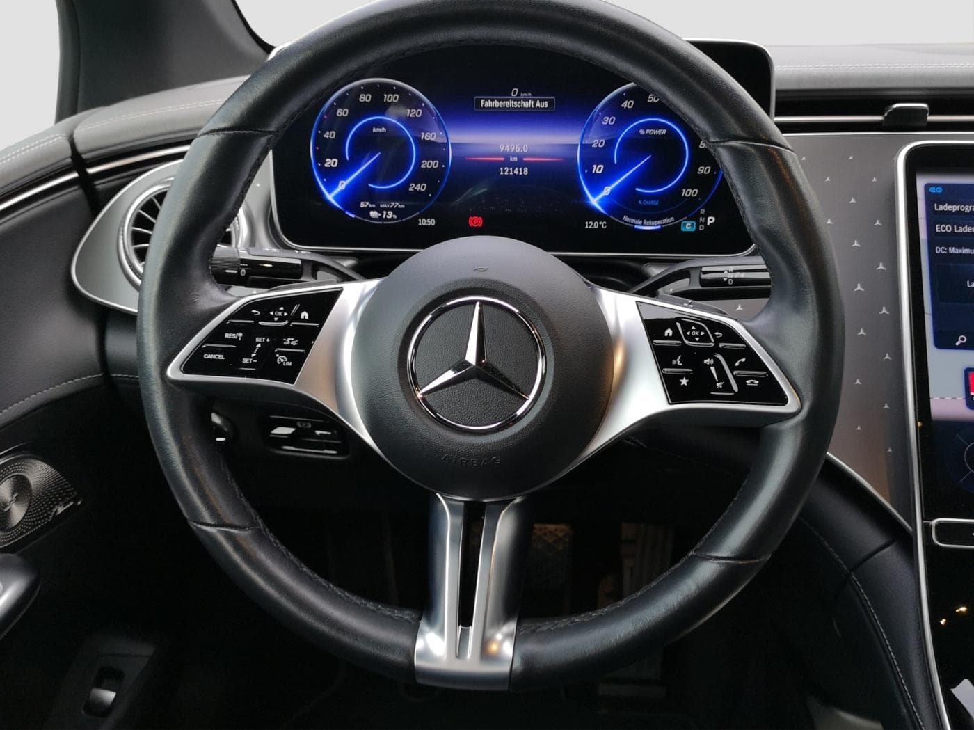 Mercedes-Benz EQE 350 Bild 10