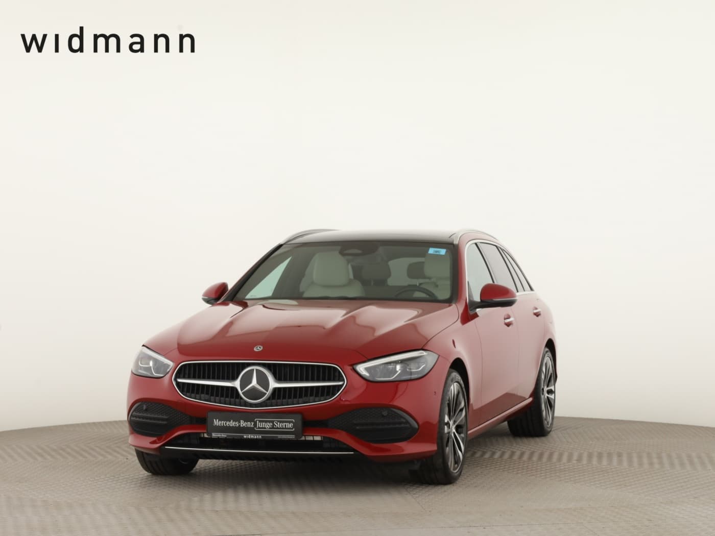 Mercedes-Benz C 300 e T Bild 1
