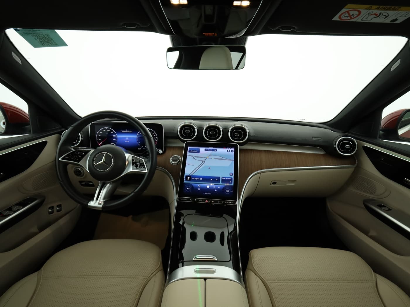 Mercedes-Benz C 300 e T Bild 19