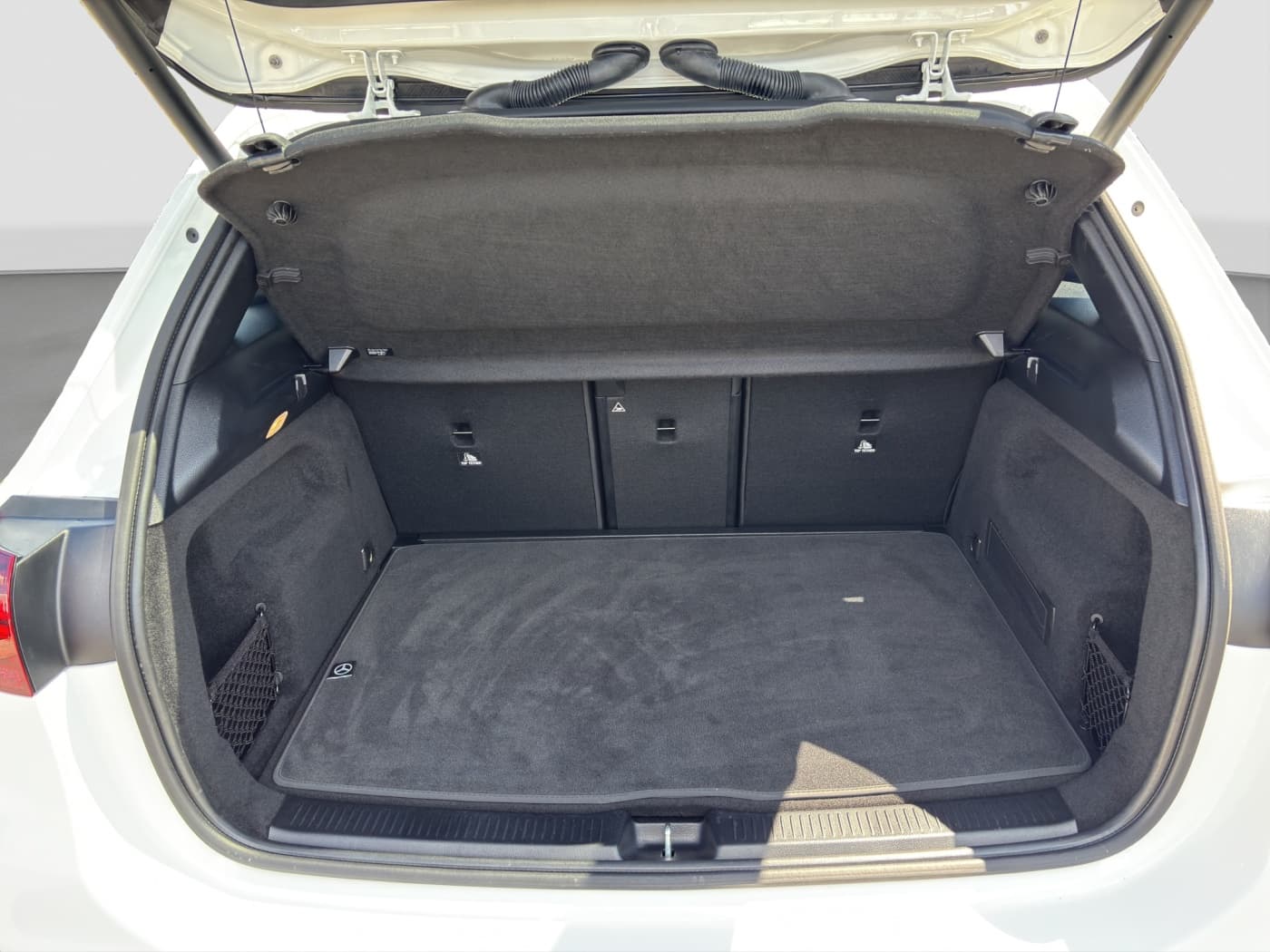Mercedes-Benz B 200 Bild 18