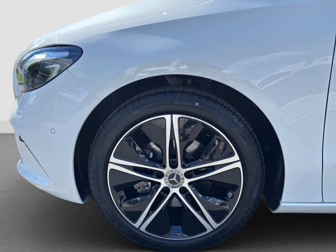 Mercedes-Benz B 200 Bild 19