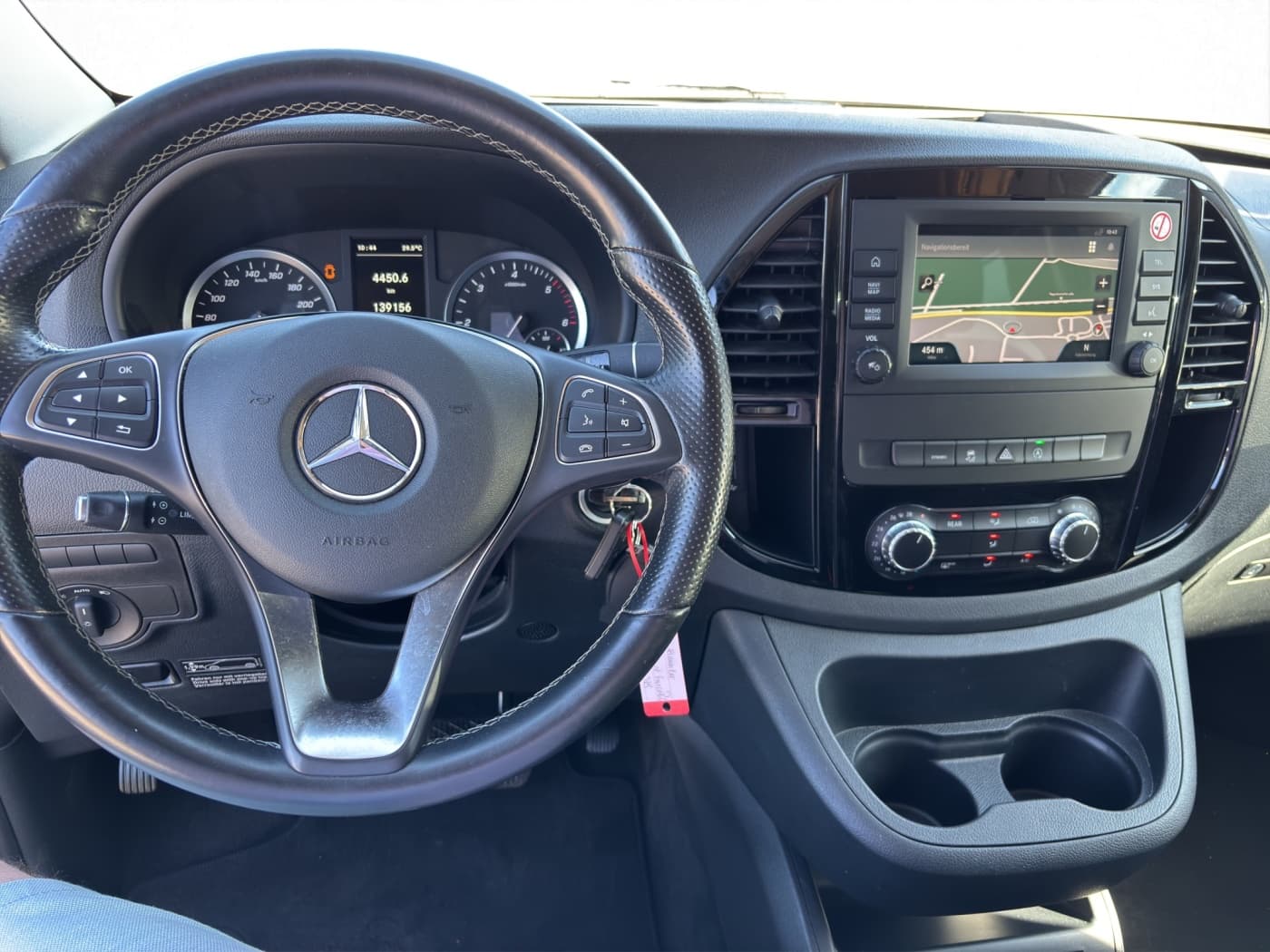 Mercedes-Benz Marco Polo 220 d ACTIVITY EDITION Bild 9
