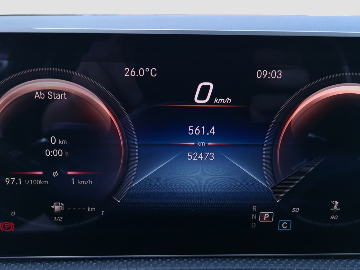 Mercedes-Benz A 250 4M Bild 11