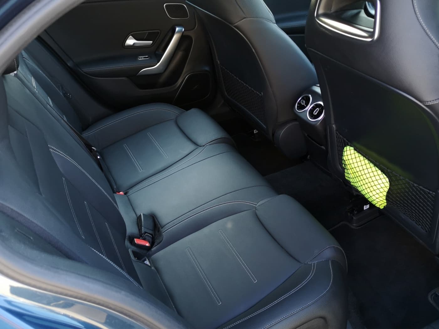 Mercedes-Benz A 250 4M Bild 17