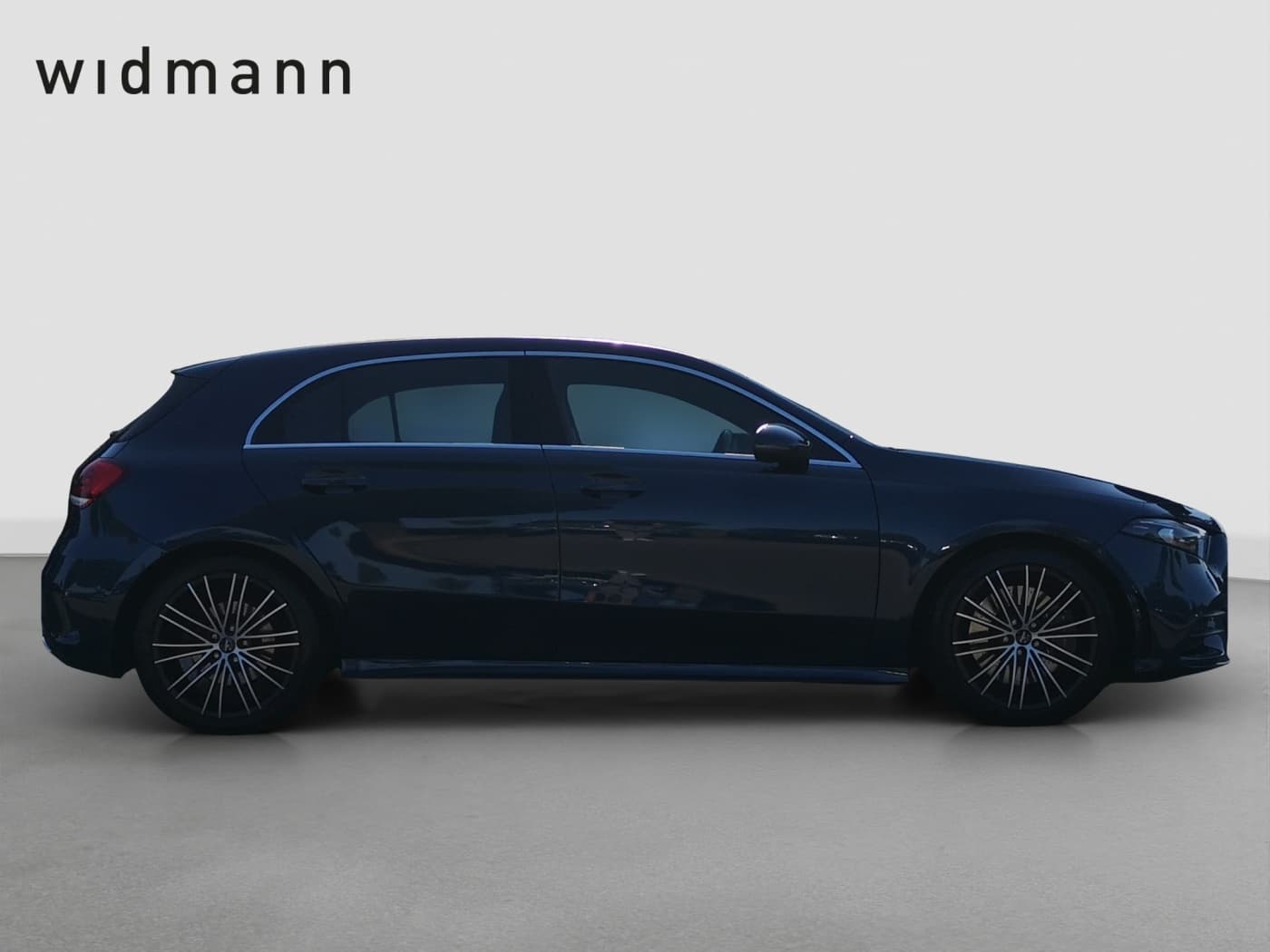Mercedes-Benz A 250 4M Bild 6