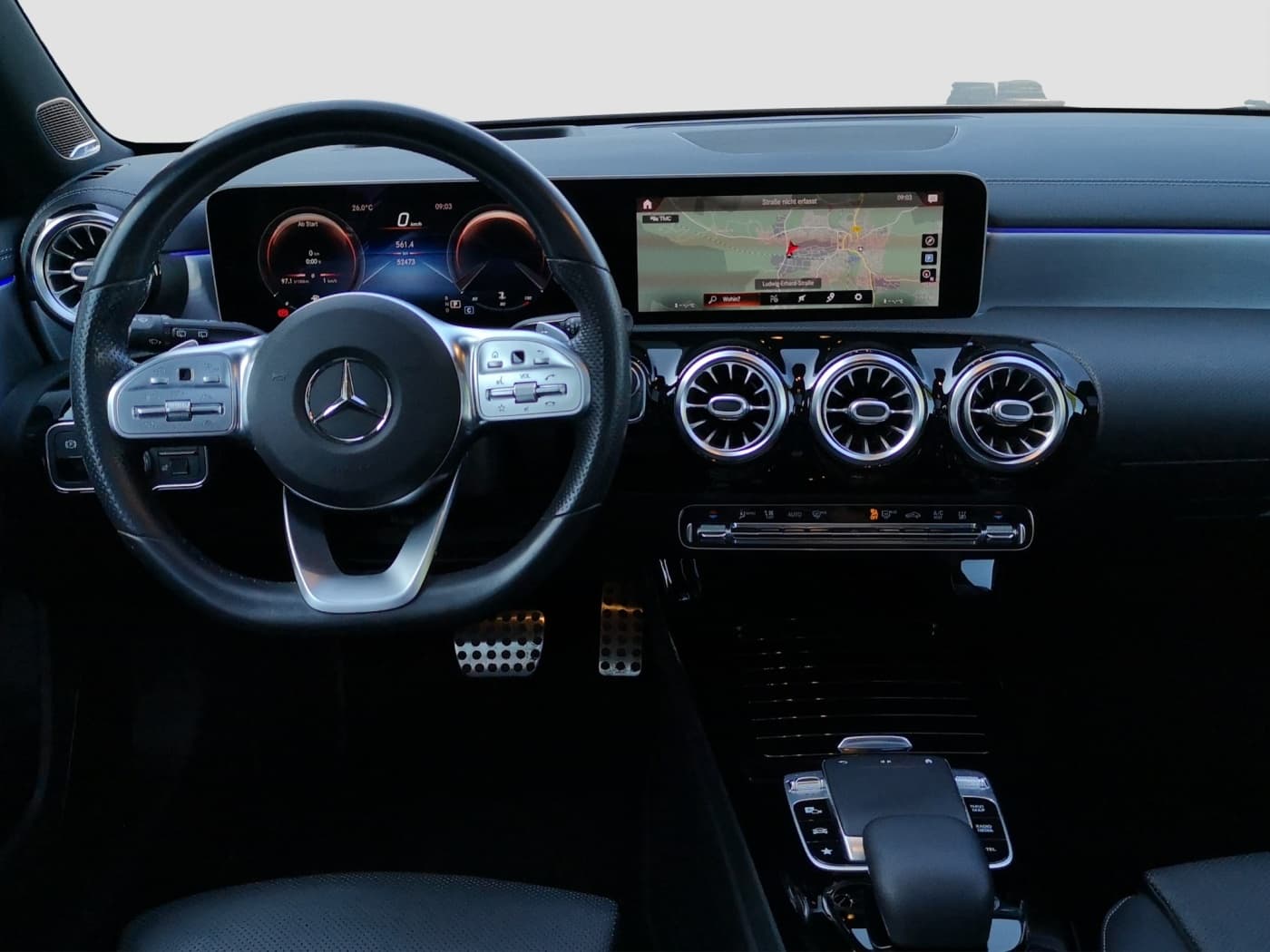 Mercedes-Benz A 250 4M Bild 9
